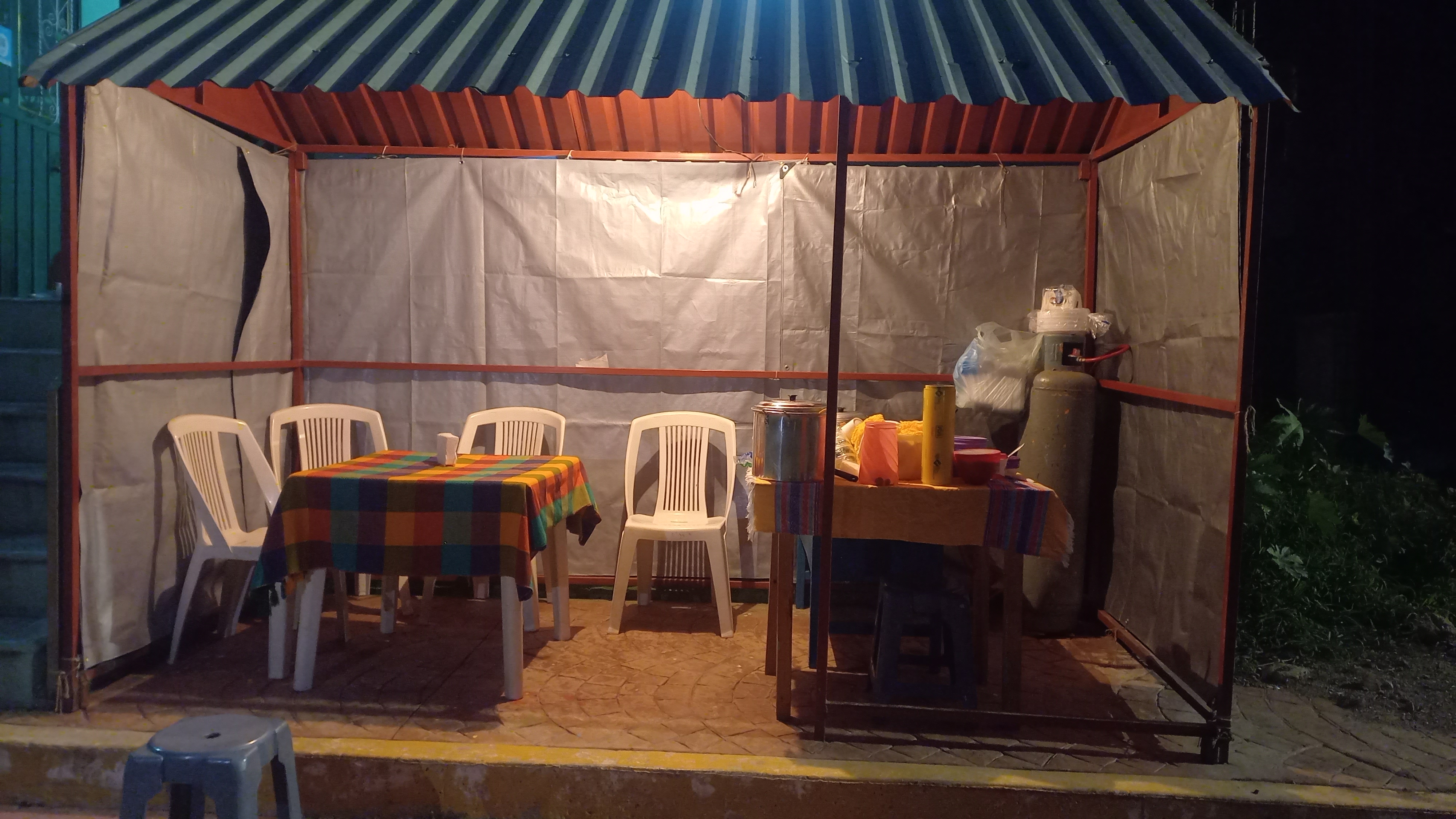 Antojitos Mexicanos "Almalupas" image 5