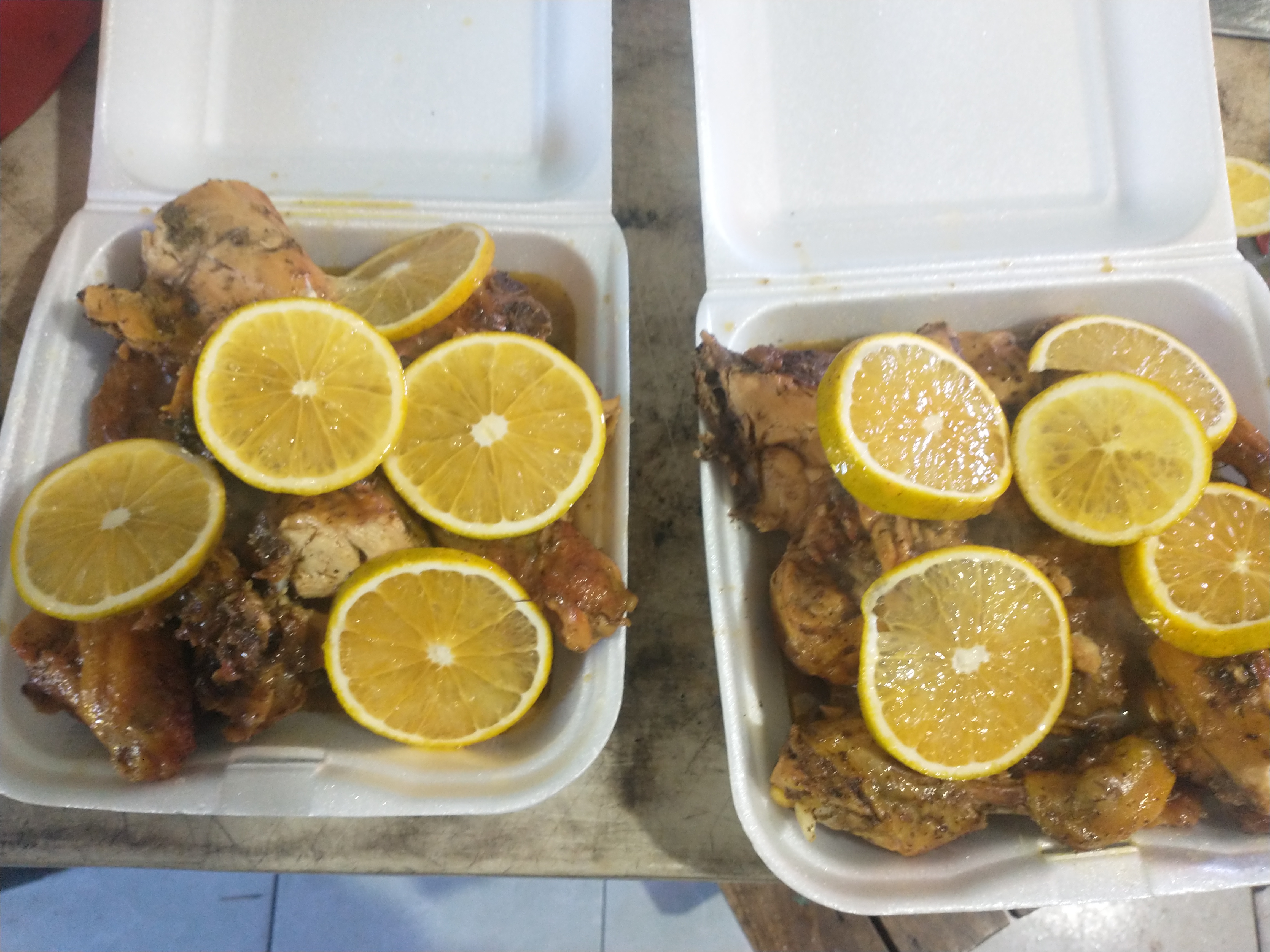 Pollos A La Leña Wali Macas image 5