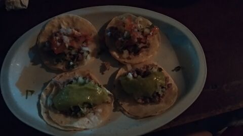 Taquería "El buen sazón" image 5