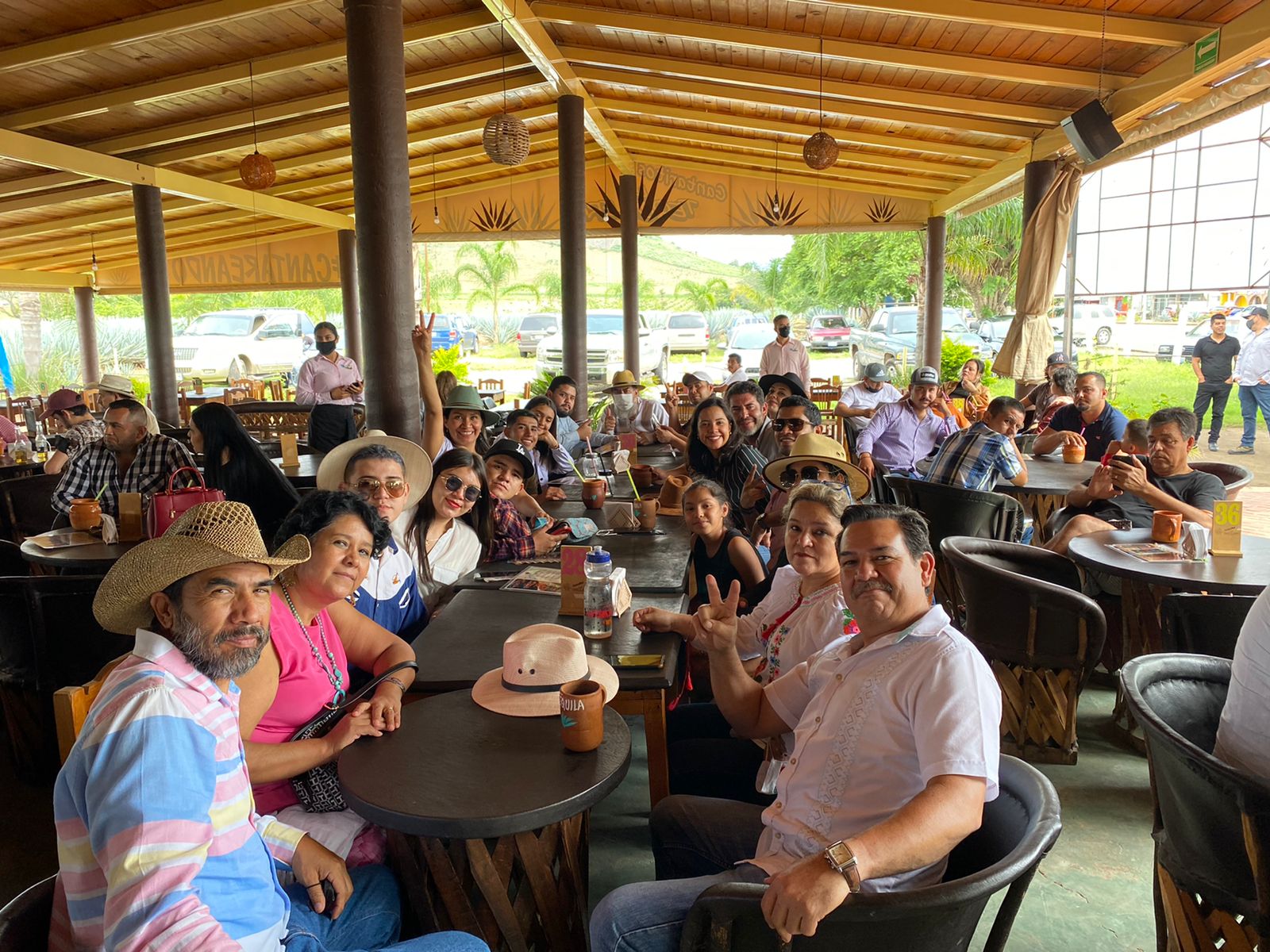 Cantaritos La Tequilera image 1