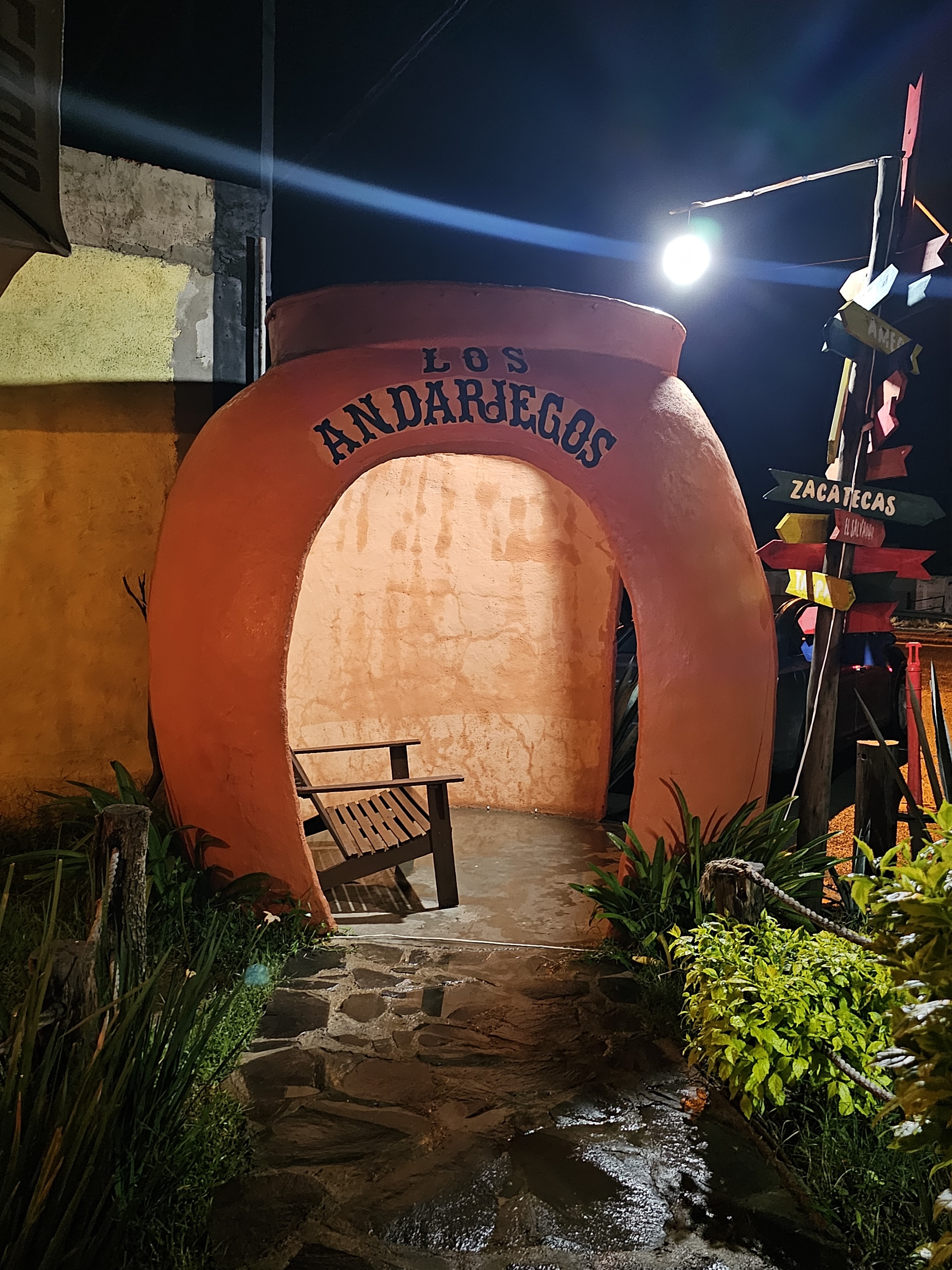 Cantaritos Los Andariegos image 5