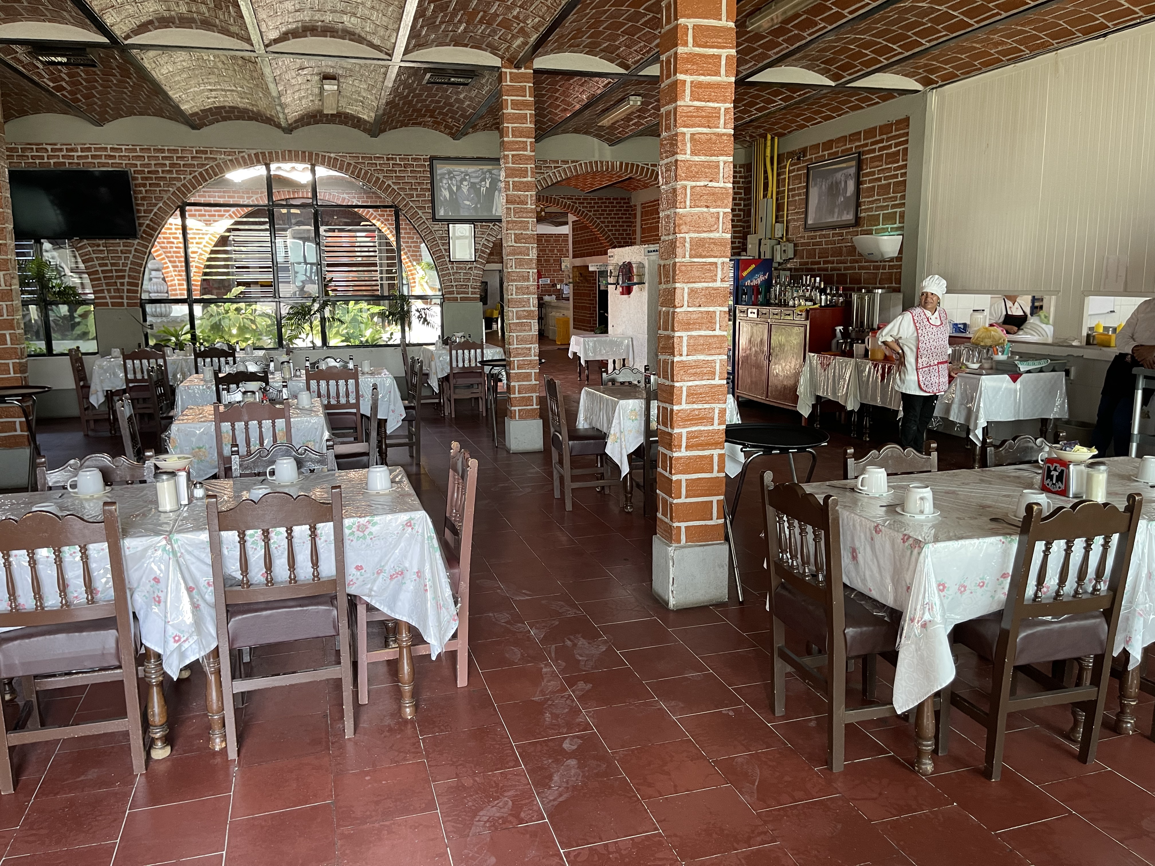 Los Jilgueros Restaurante image 4