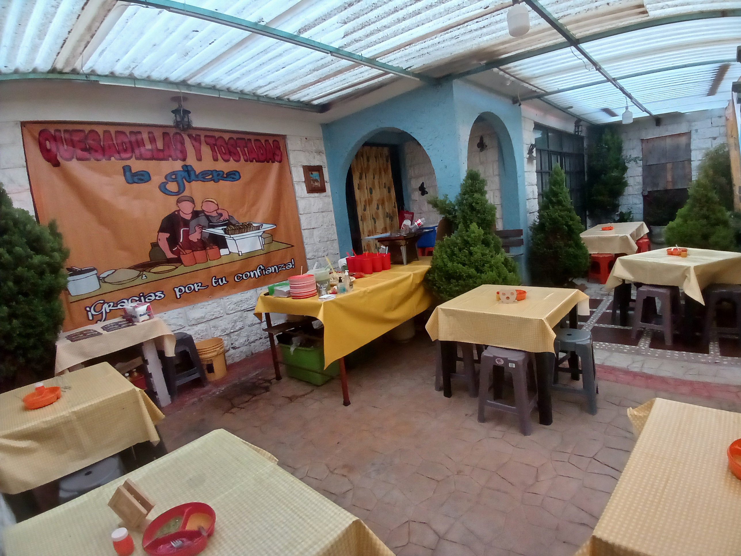 QUESADILLAS Y TOSTADAS "La güera" image 1