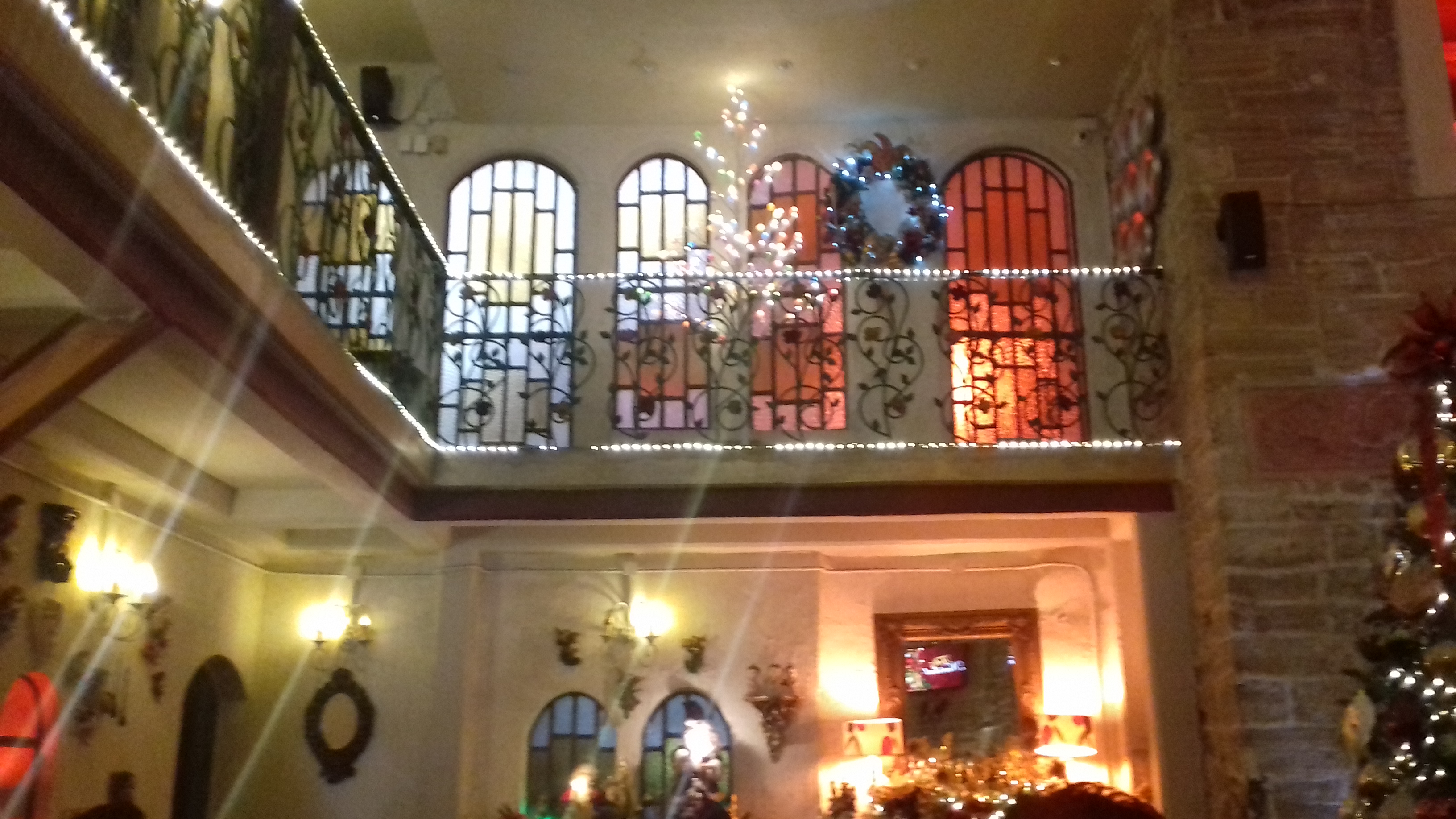 Café Avenida image 4