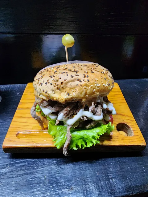 Hamburguesas la Fauna image 1