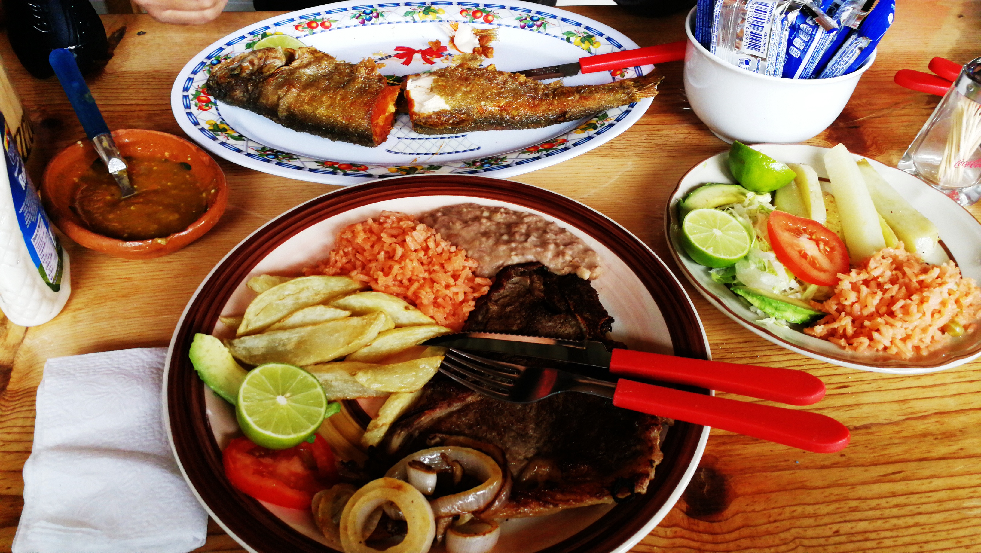 Cabañas y Restaurant la Cascadita image 2