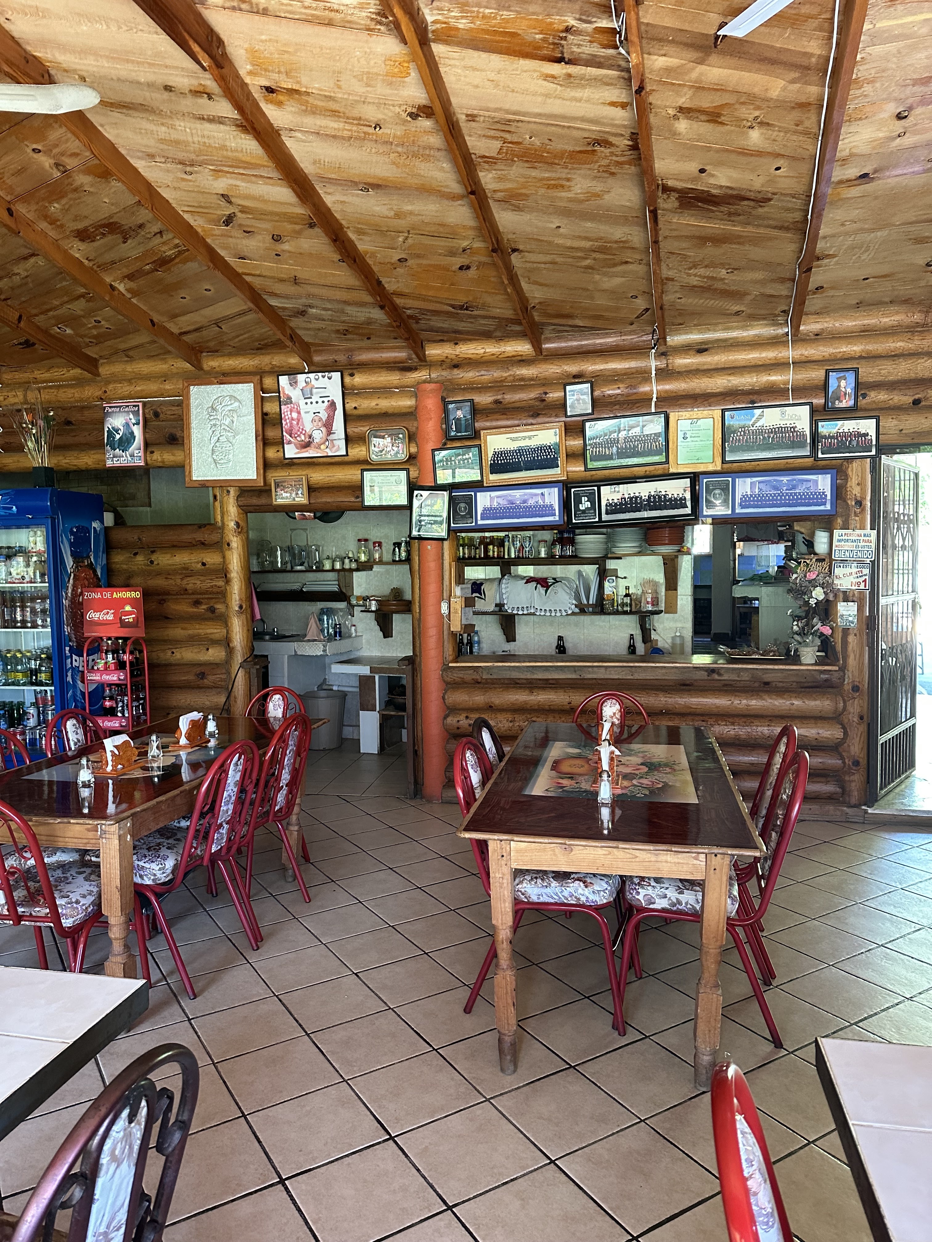 Cabañas y Restaurant la Cascadita image 9