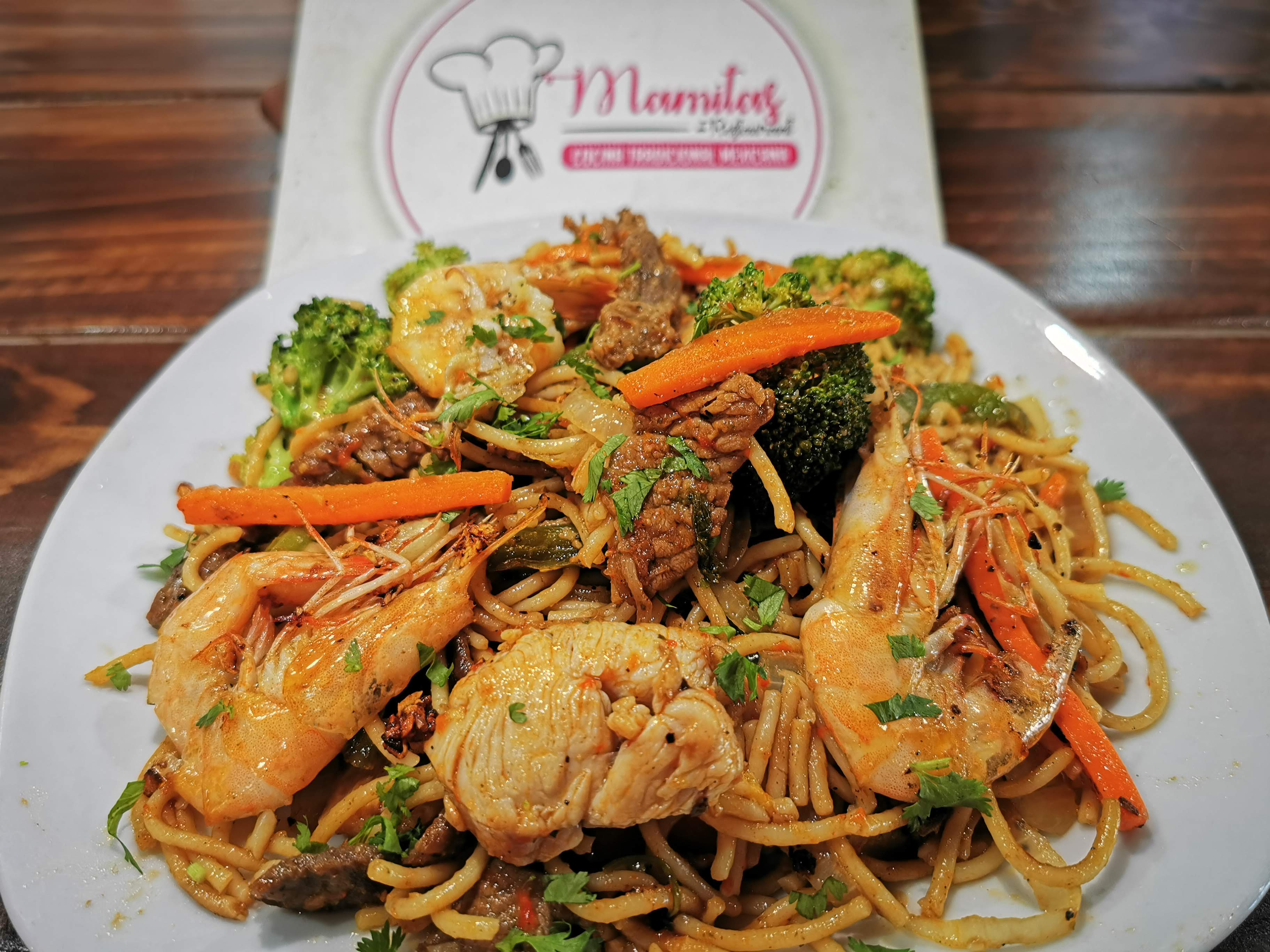 Mamitas Restaurant buffet and drinks image 10