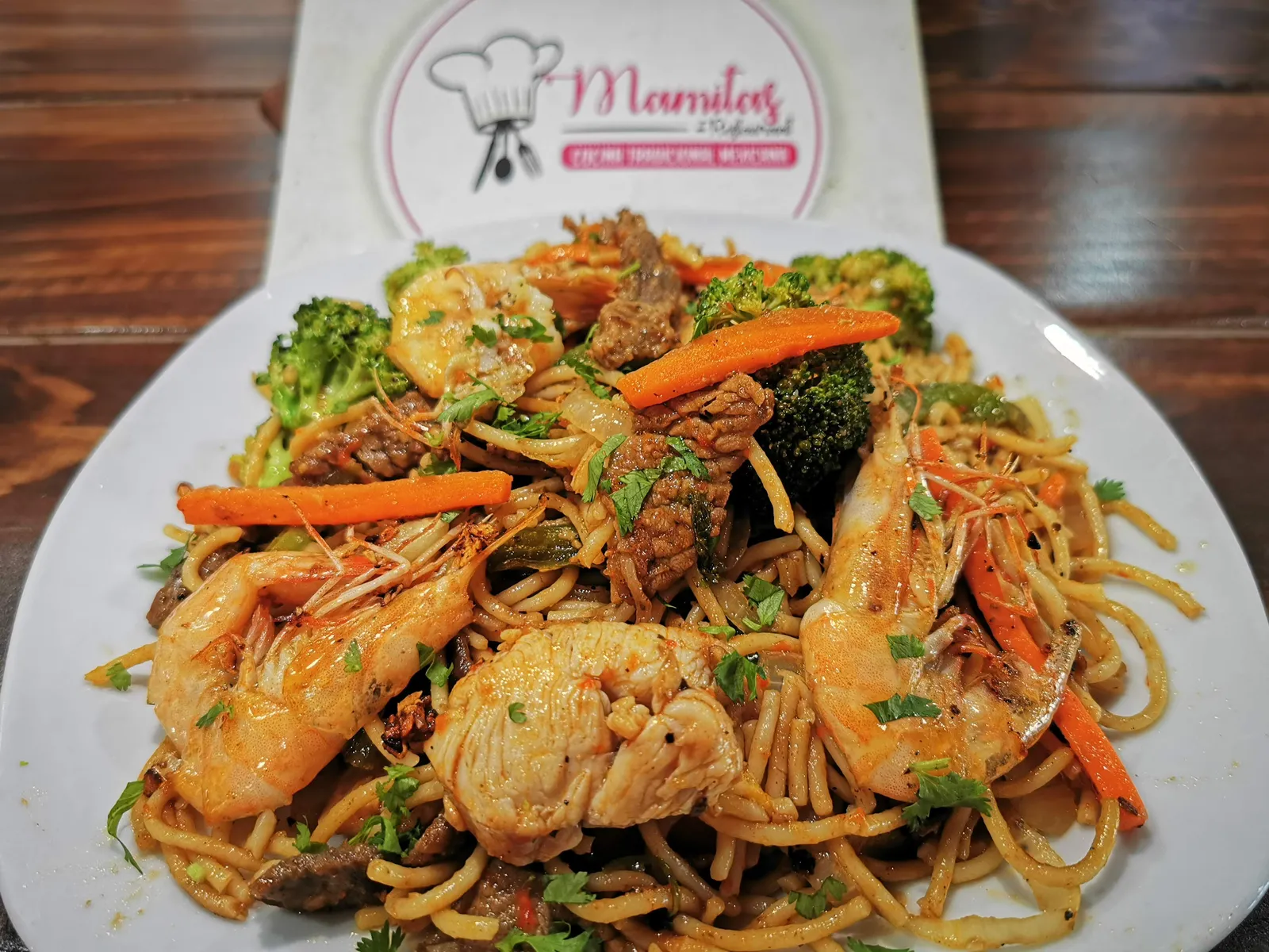Mamitas Restaurant buffet and drinks image 10