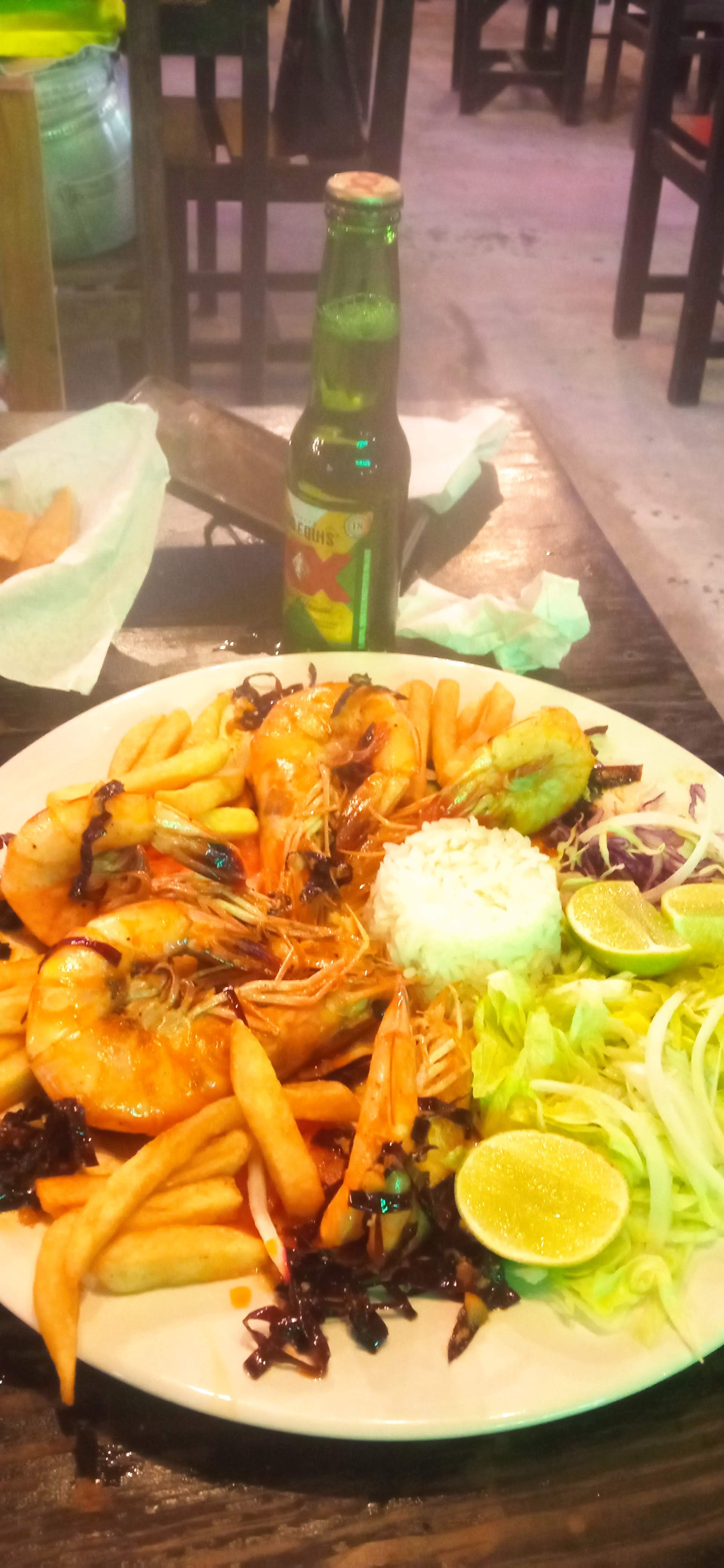 Iguanas Beach Restaurante Bar image 6