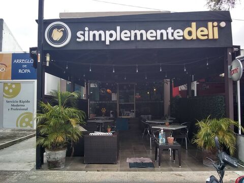 Simplementedeli image 5