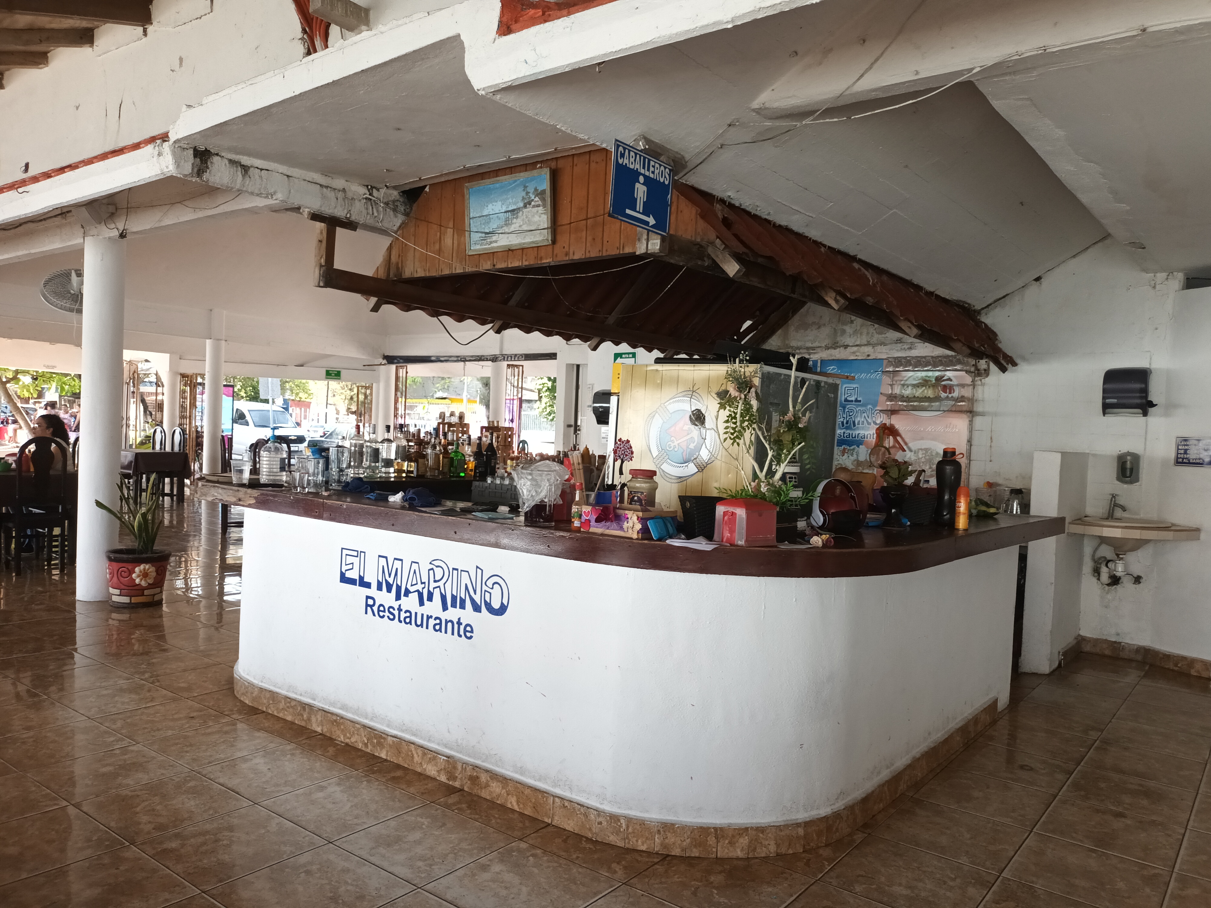 El Marino Restaurant image 9