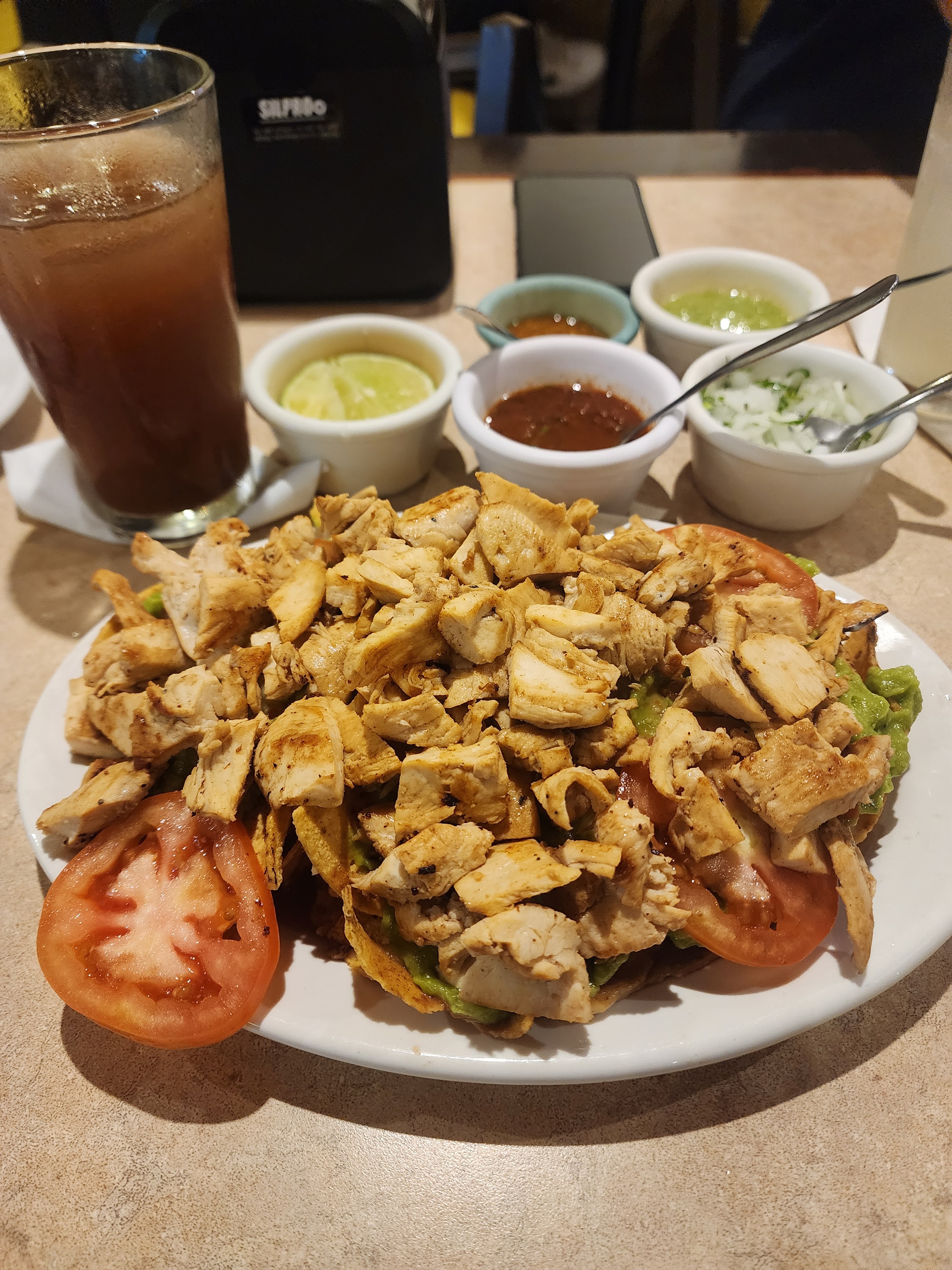 Los Trompos image 10