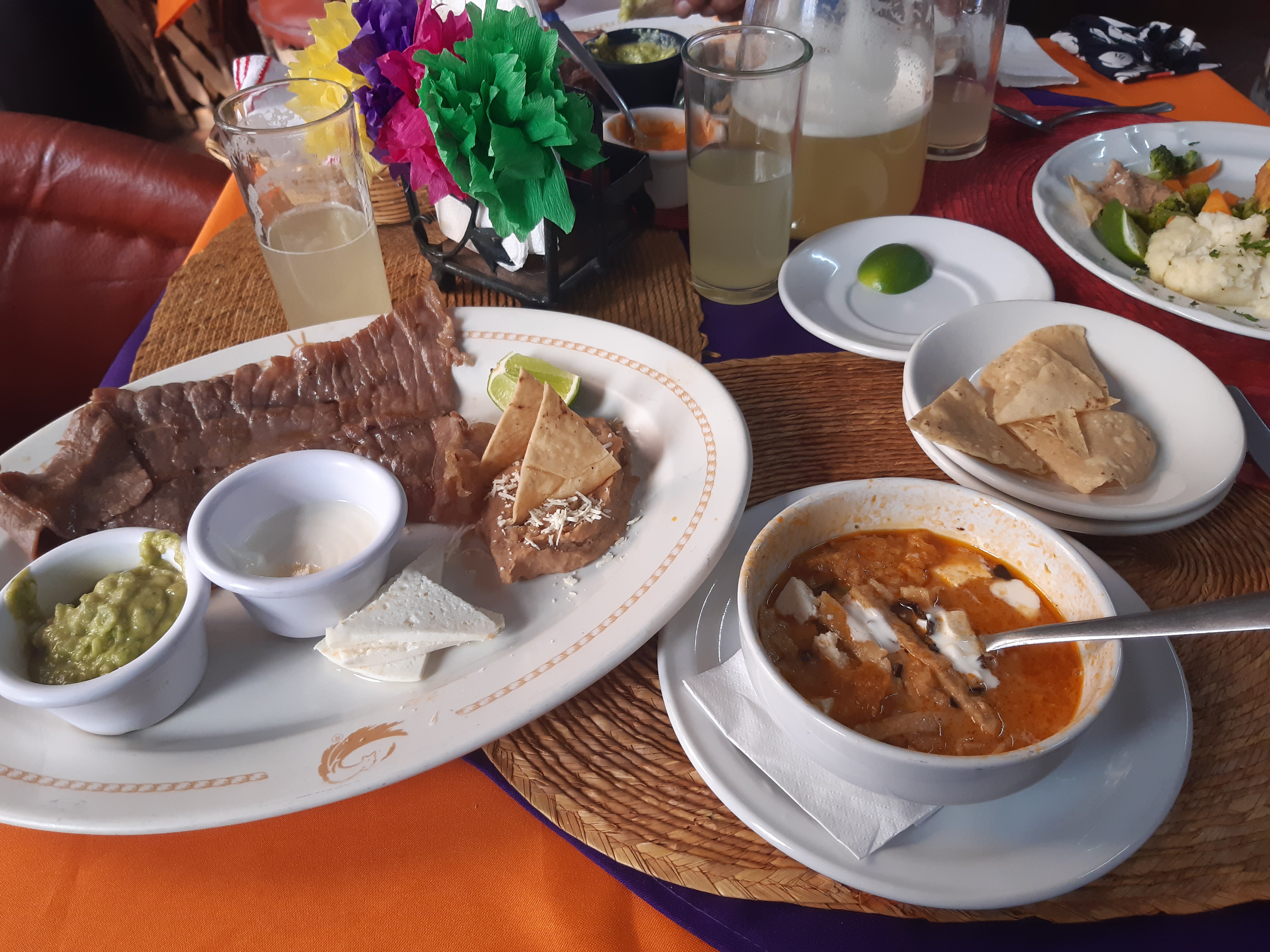 Plaza Las Golondrinas image 7