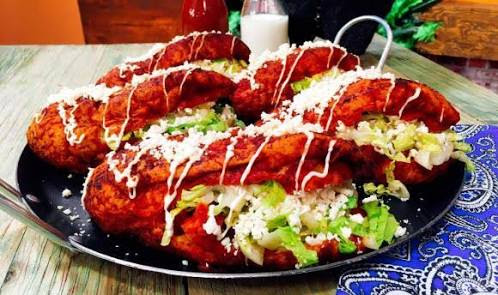 Antojitos Mexicanos Los Perez image 6