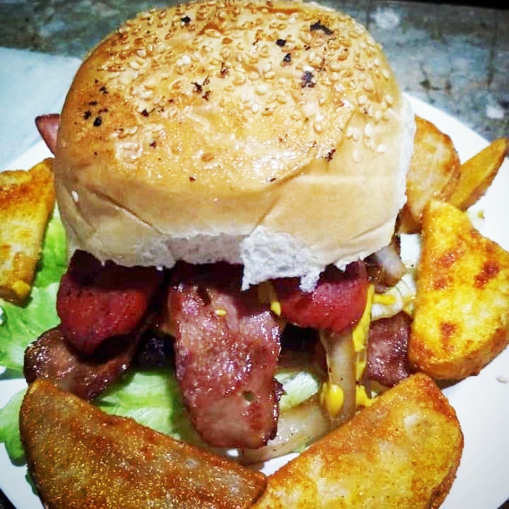 Sak Peek Hamburguesas image 10