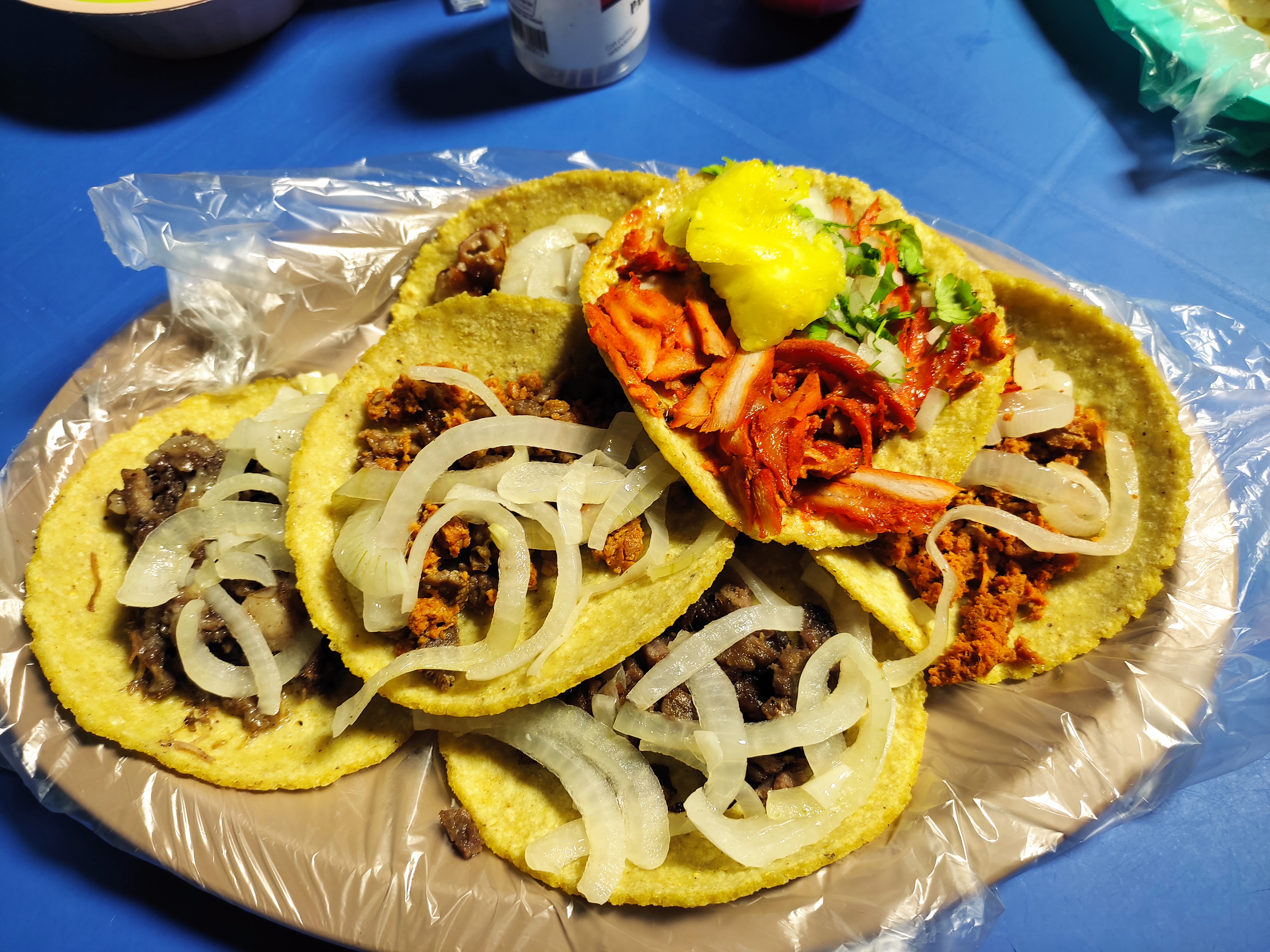 Taqueria "Los parientes" image 2