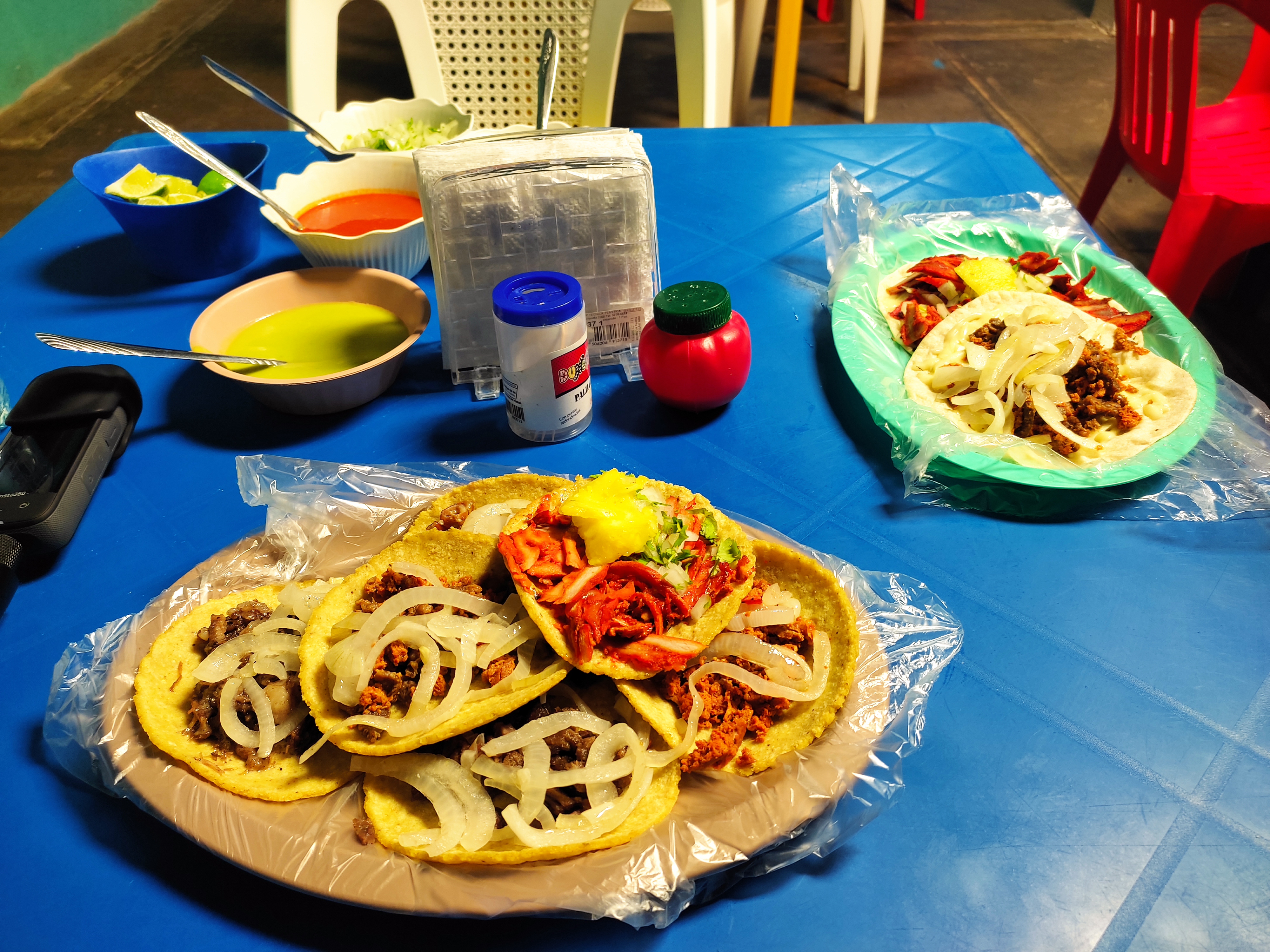 Taqueria "Los parientes" image 4