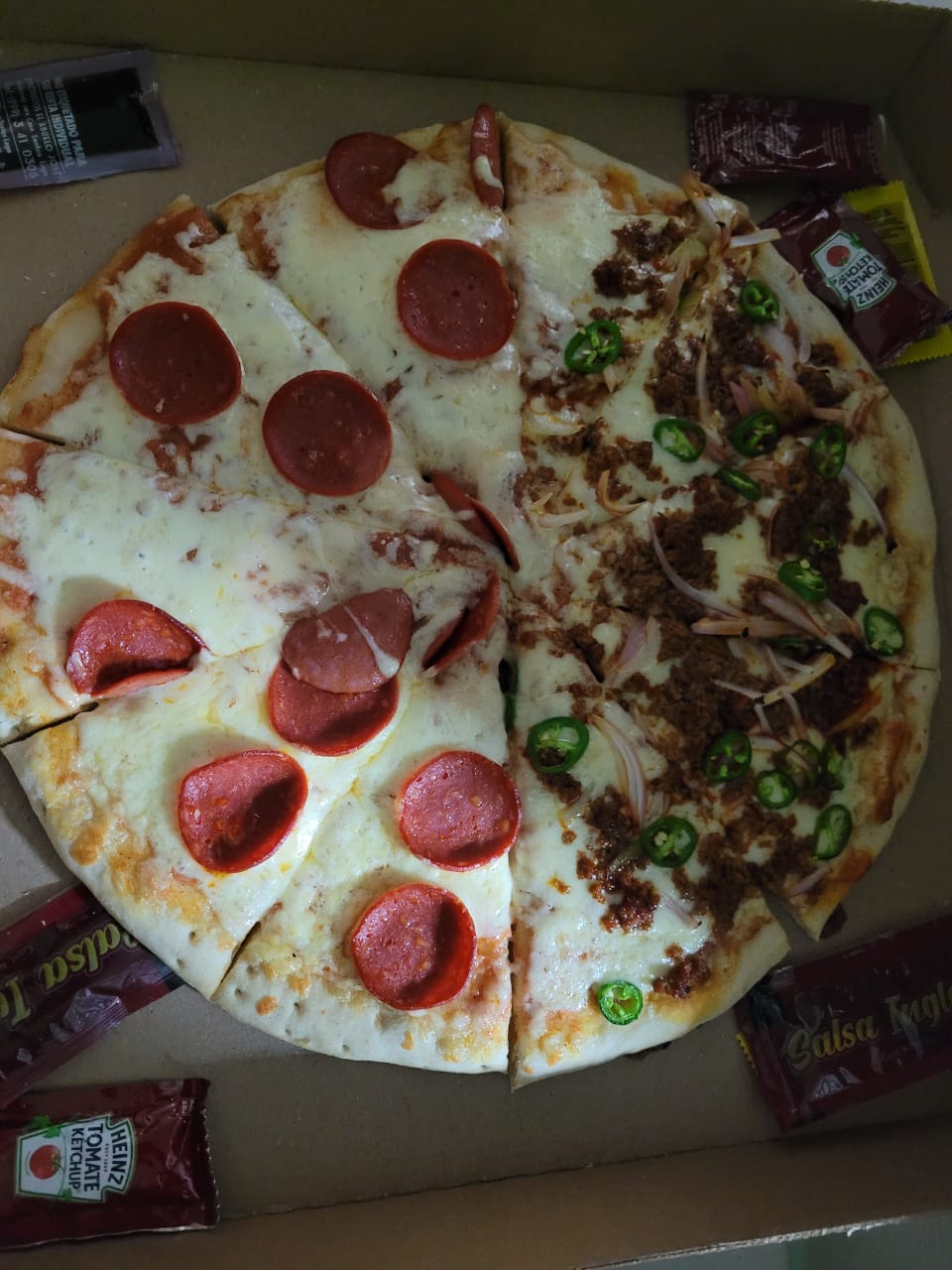 Taqueria "Los parientes" image 7