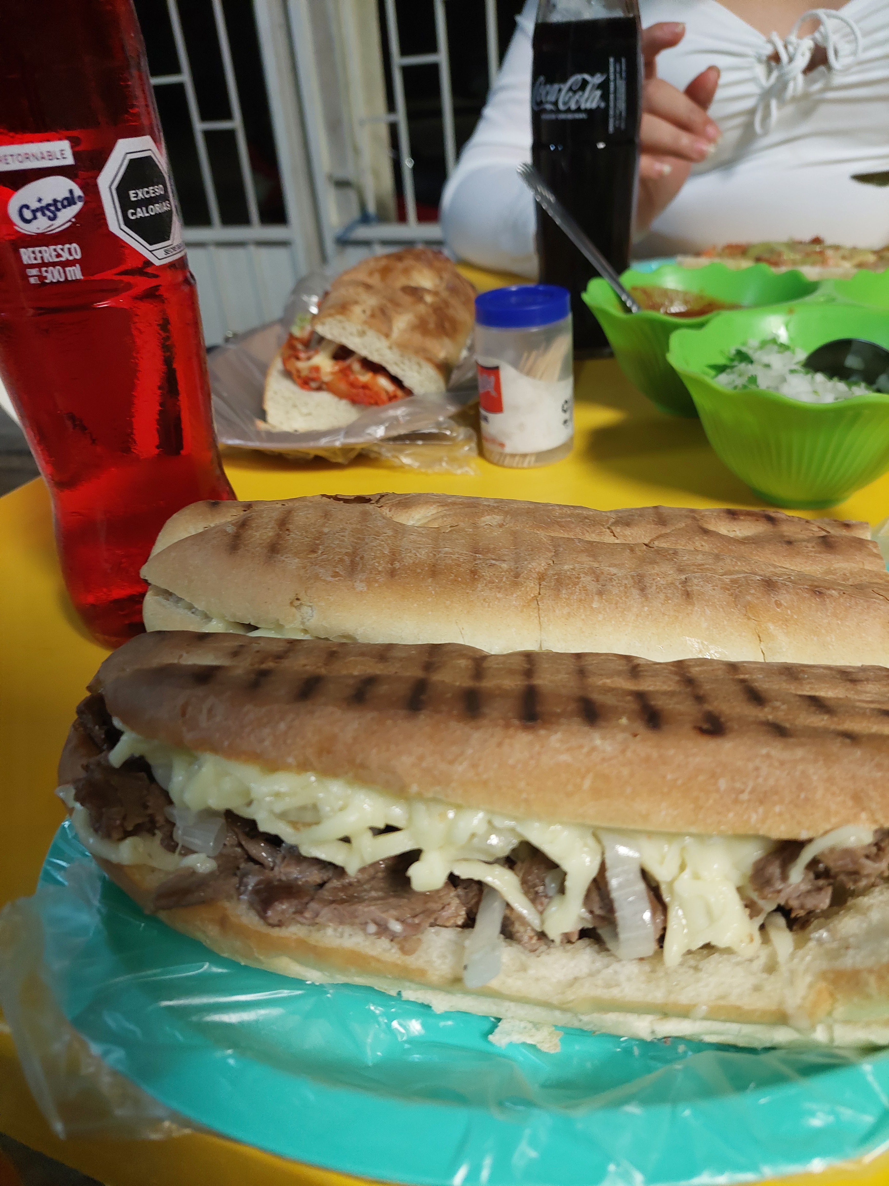 Taqueria "Los parientes" image 9