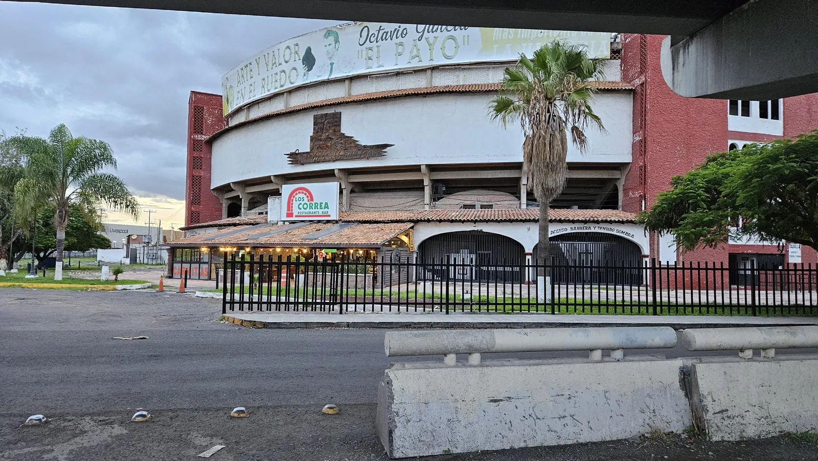 Los Correa image 4