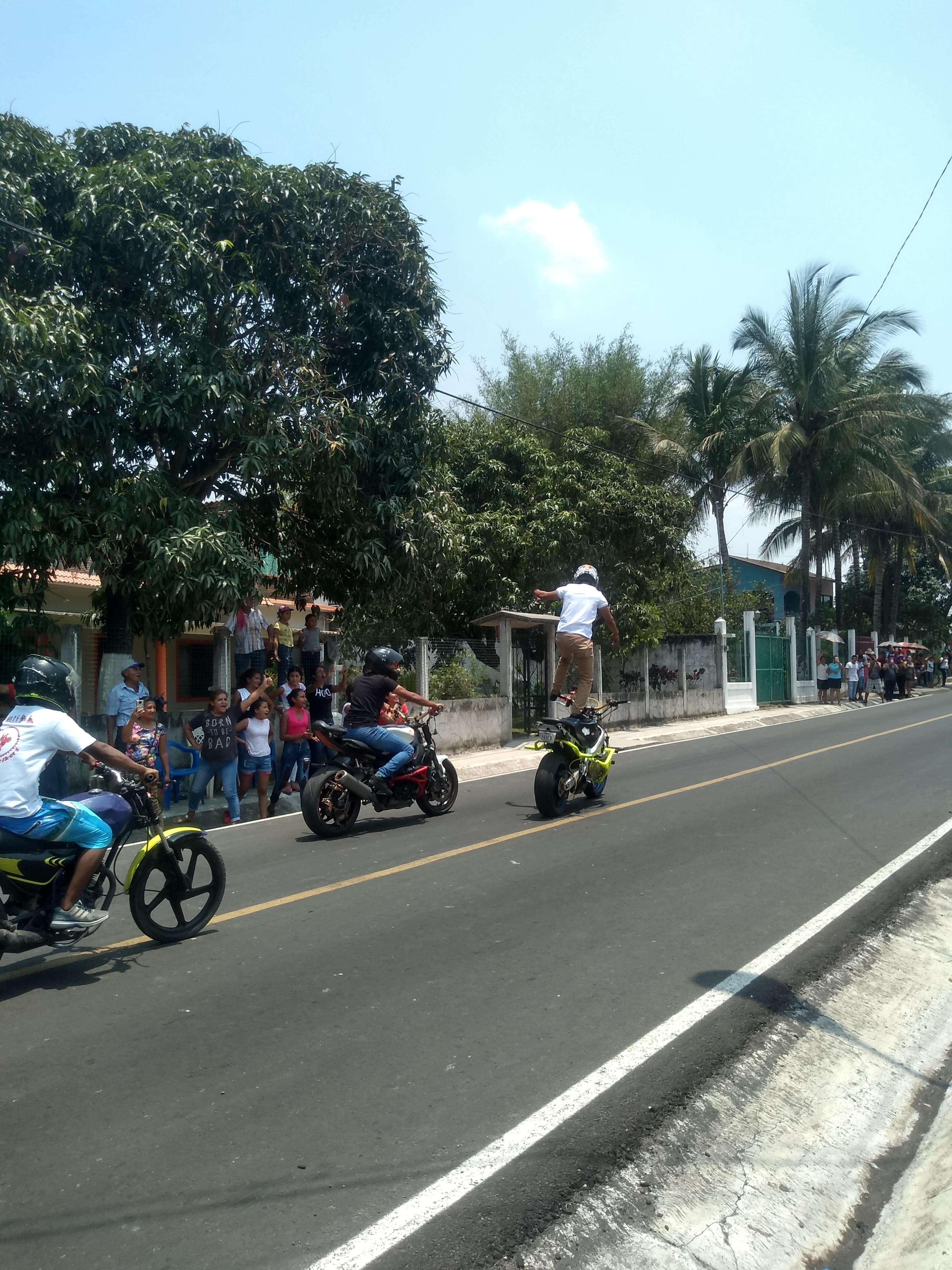 Antojitos Mexicanos Larizza image 6