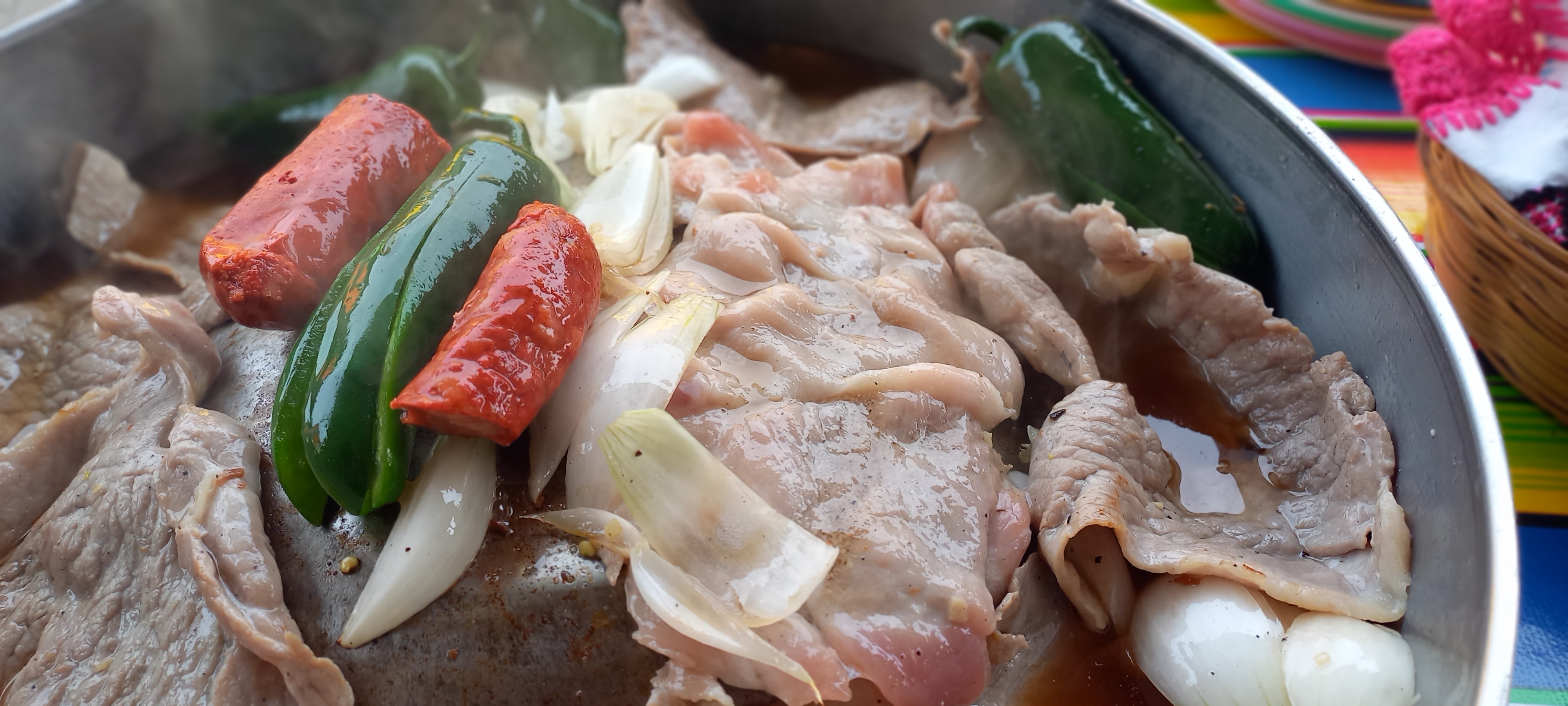 Tacos y Antojitos Xmukuku image 1