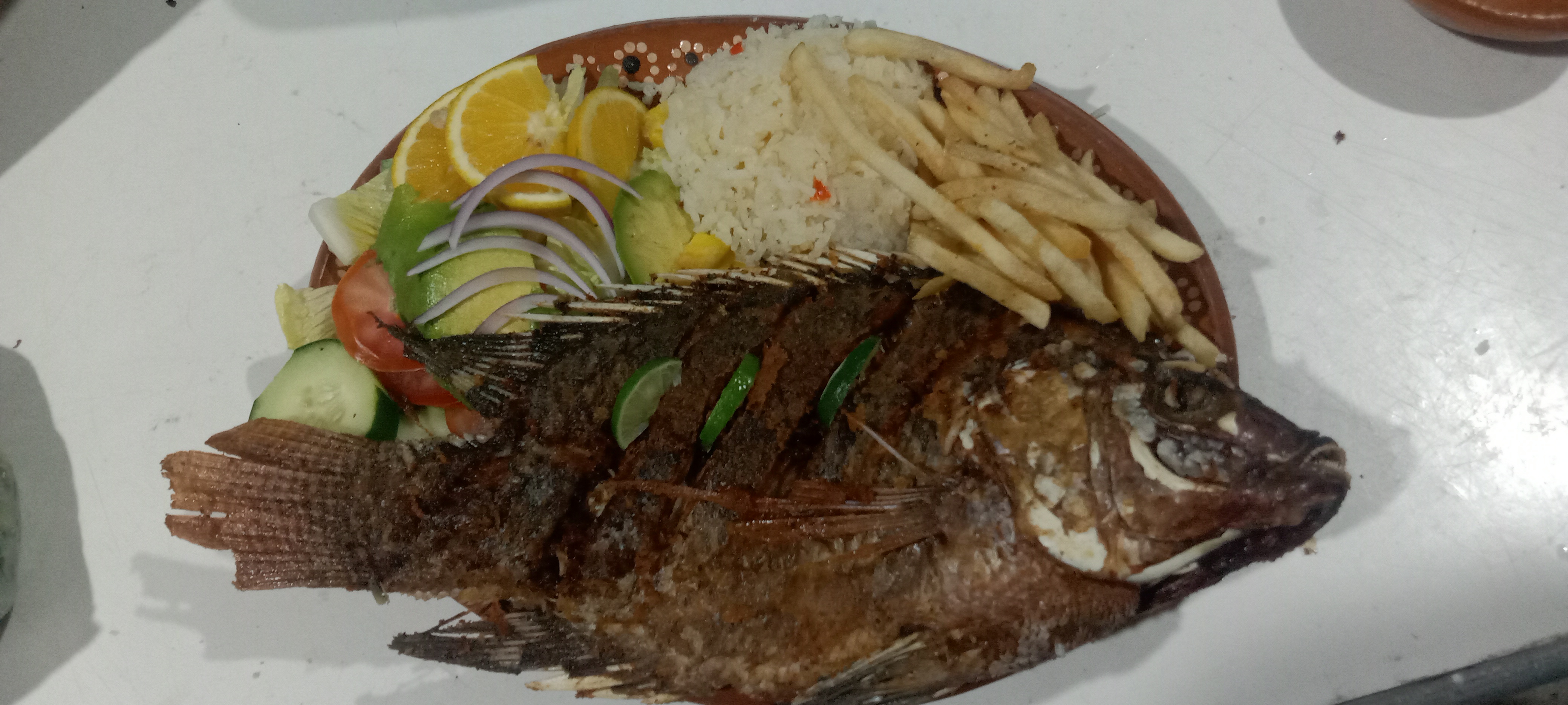 Pescados y Mariscos Charly image 7