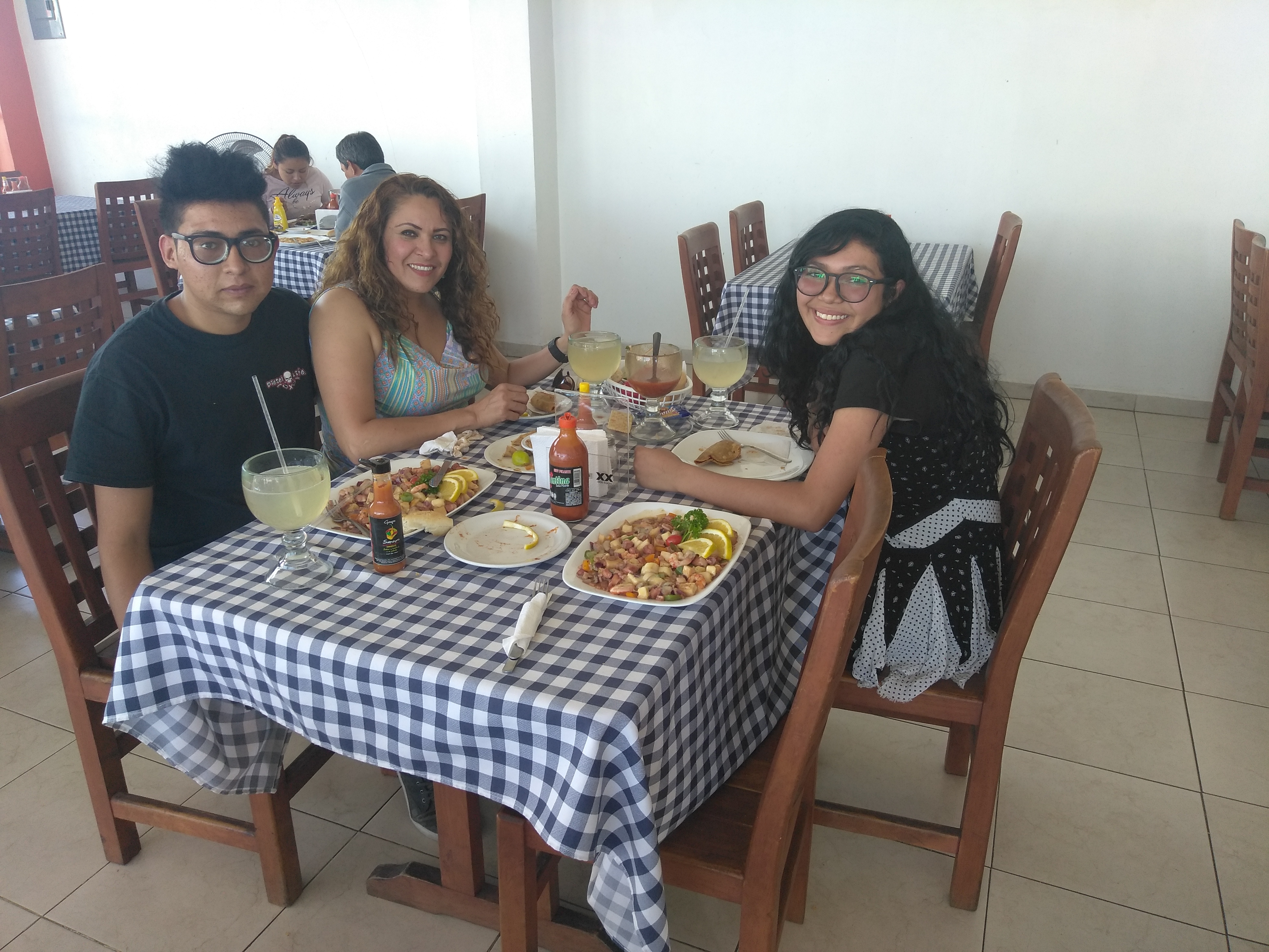 Papanoa's Mariscos & Ostras image 4