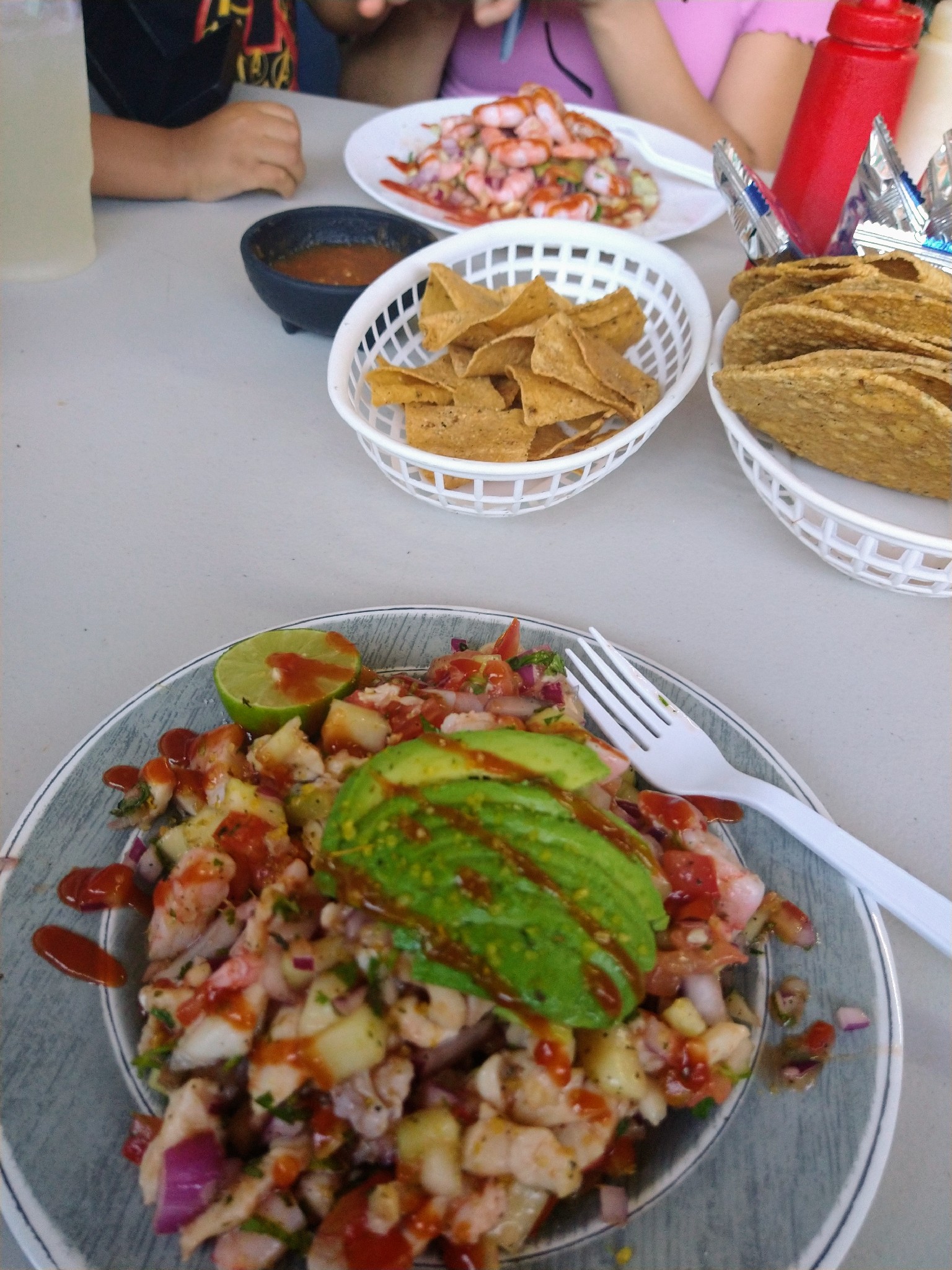 Don Cangrejo Mariscos And More image 9