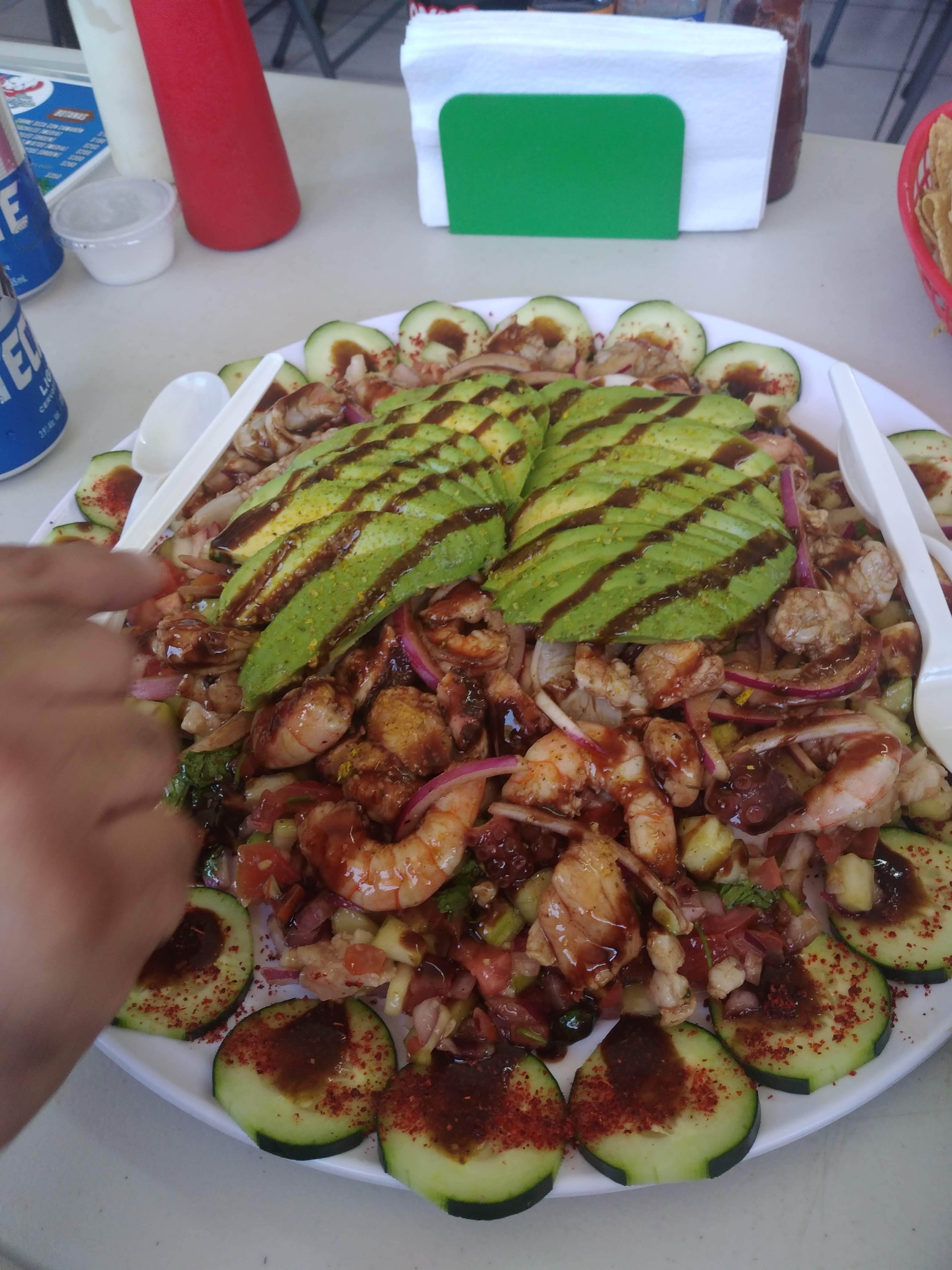 Don Cangrejo Mariscos And More image 10