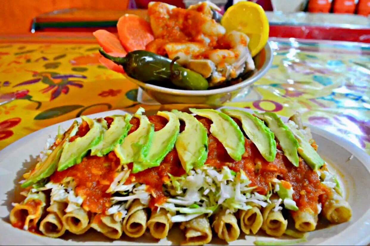 Cenaduria La Guasaveña image 1