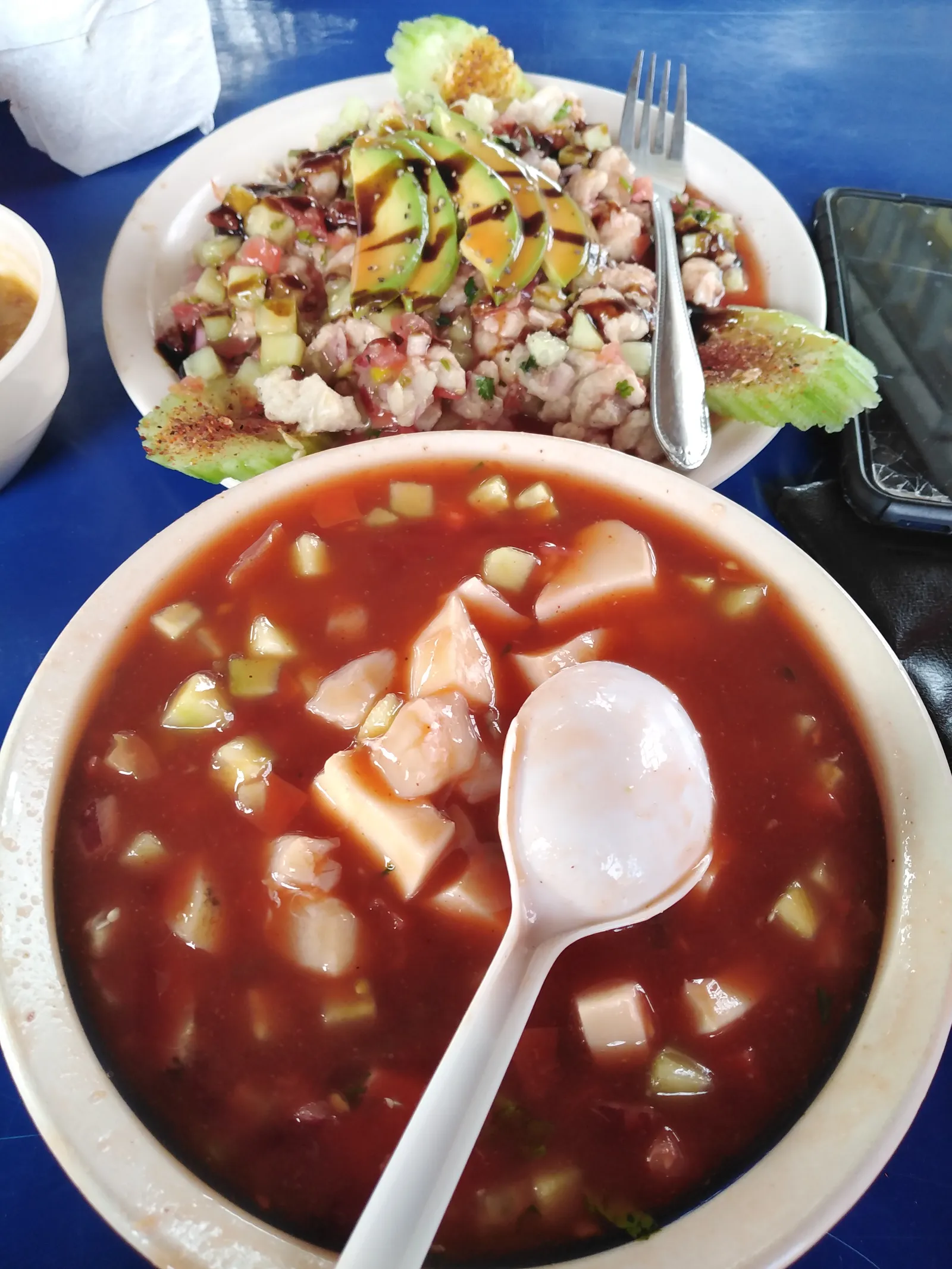 Mariscos El Botanero image 8