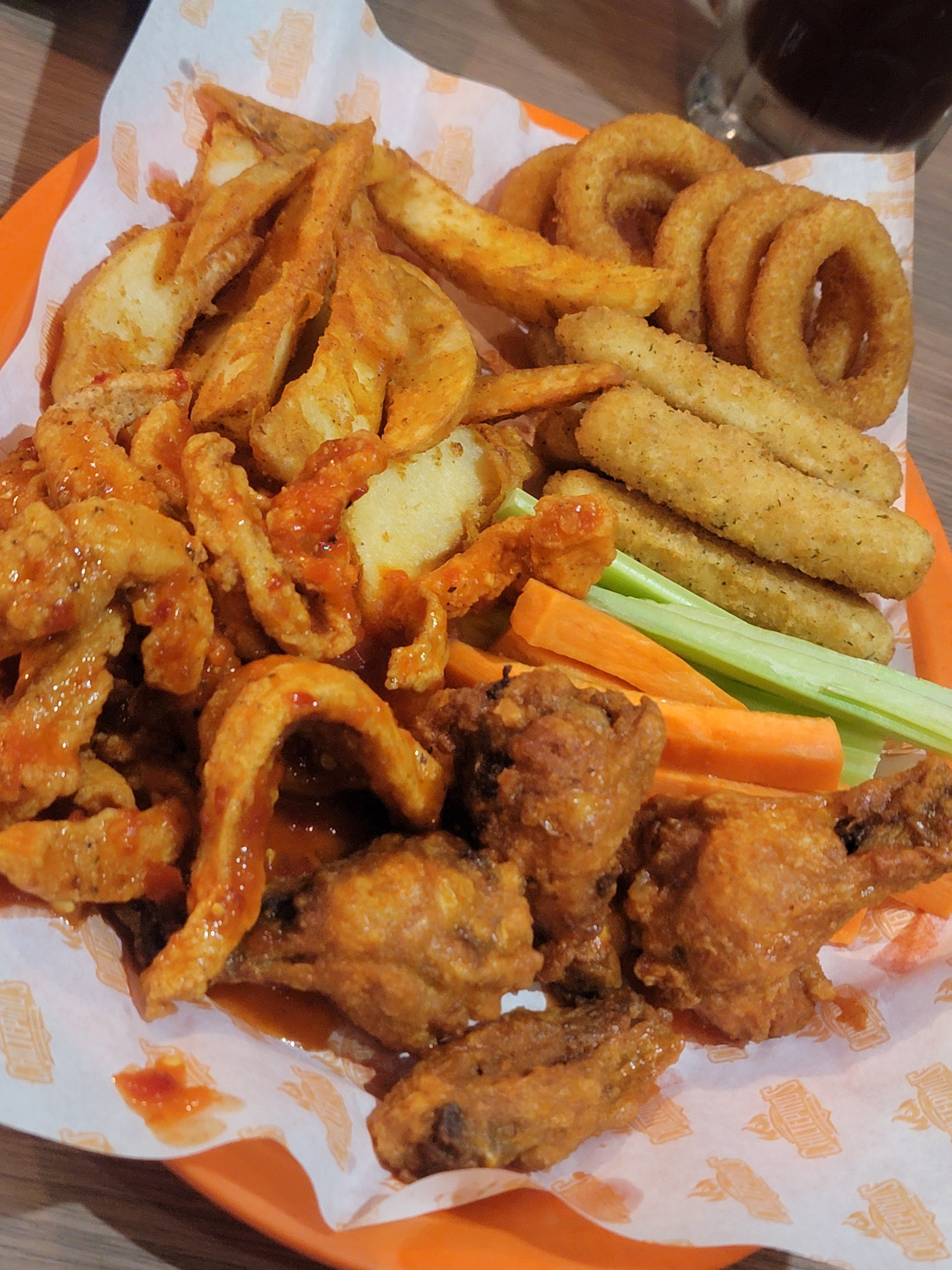 Chiltepino's Wings Galerías image 9