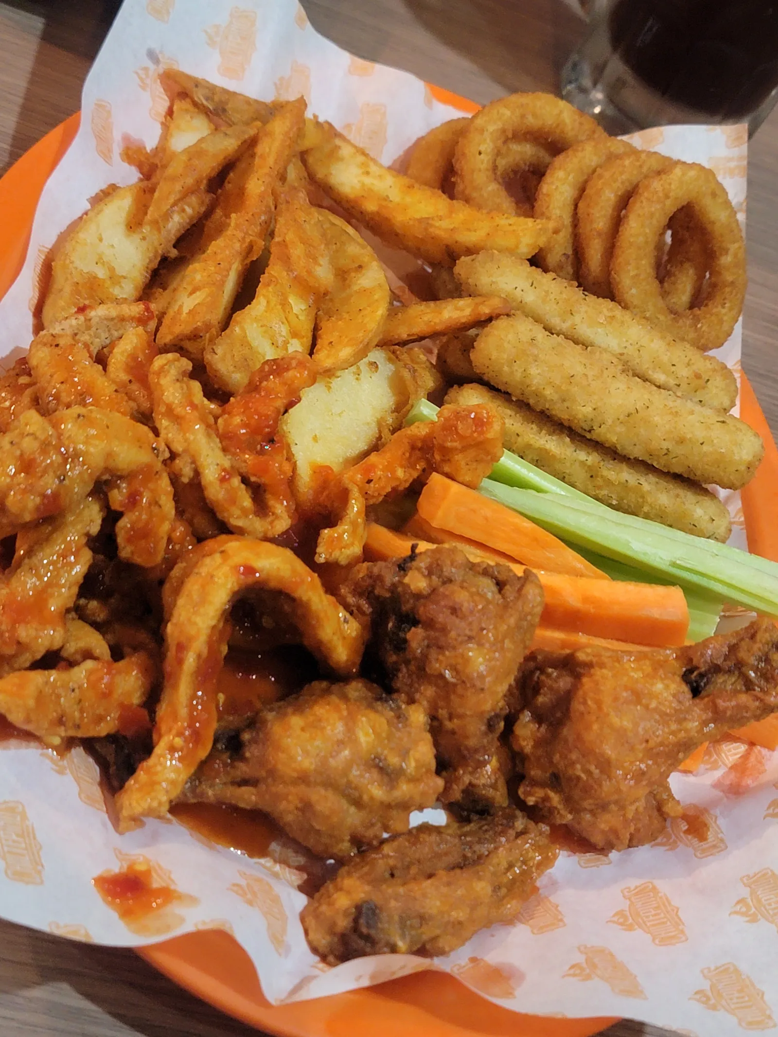 Chiltepino's Wings Galerías image 9