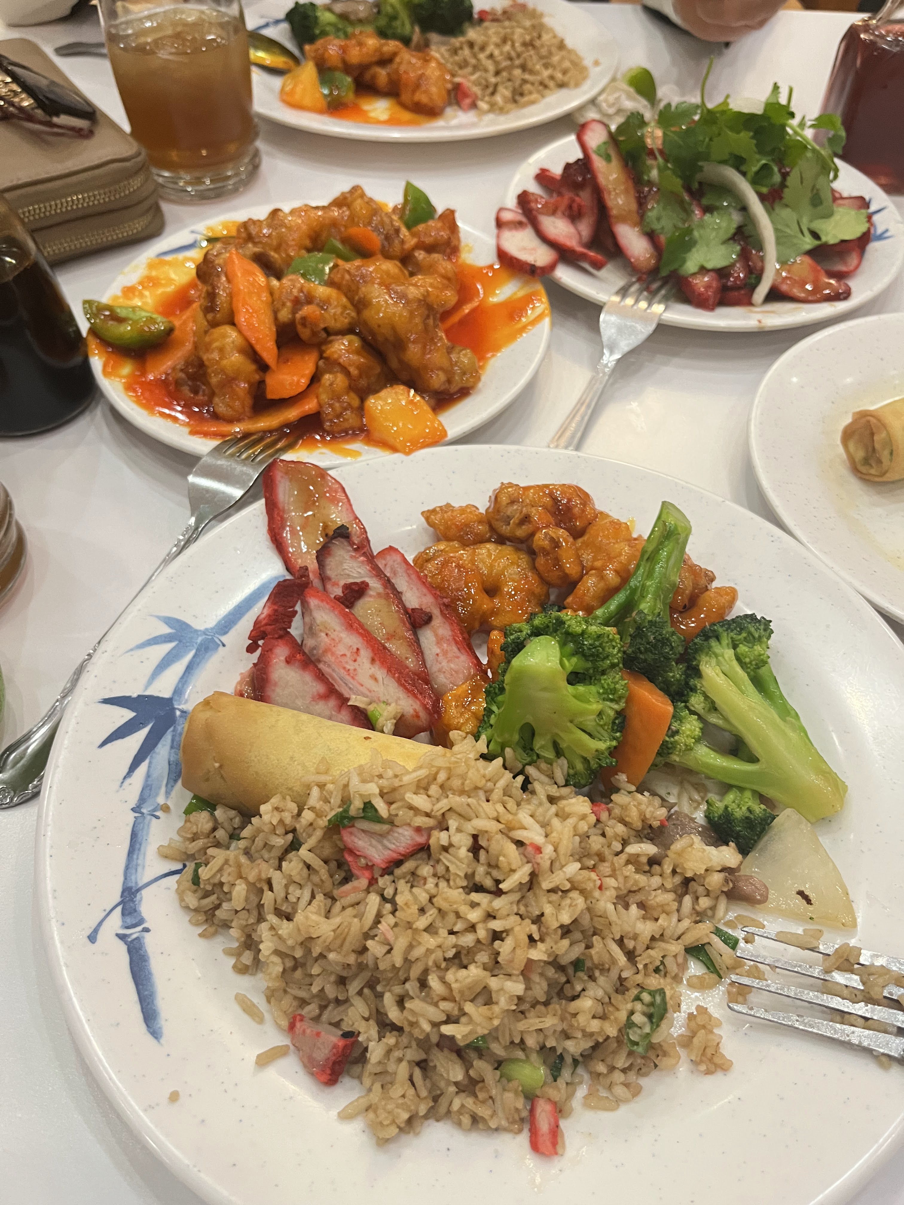 Restaurant LUCKY image 2