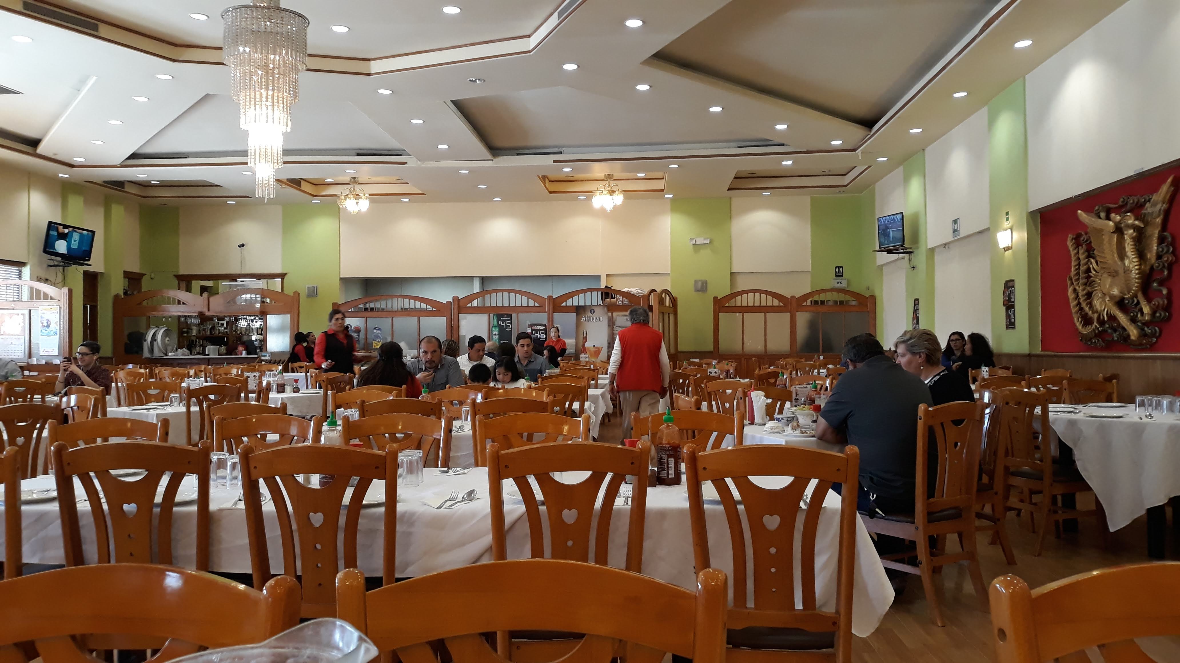 Restaurant LUCKY image 3