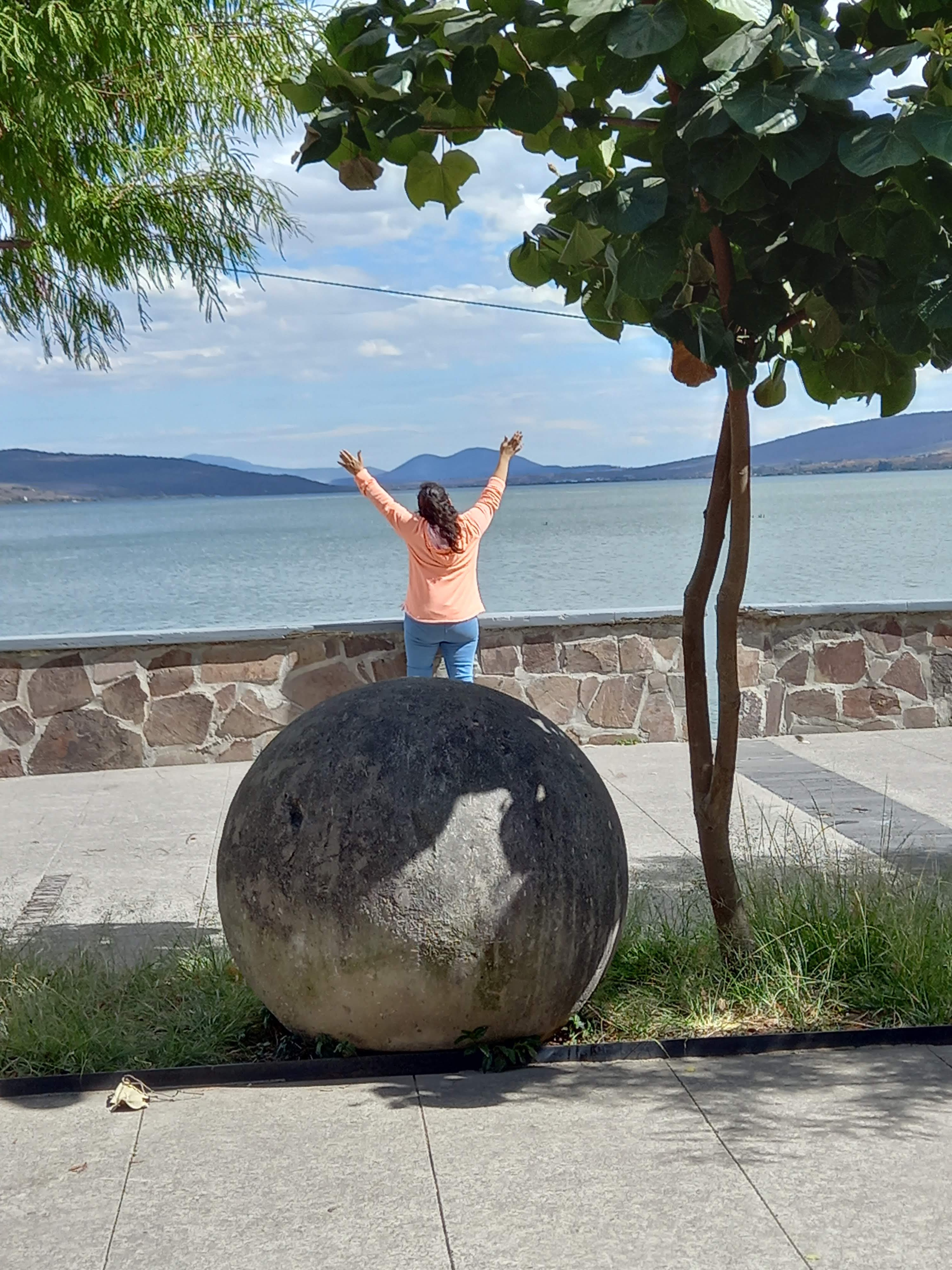 "La Orilla Del Mono" image 5