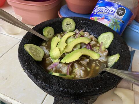Mariscos los Profes image 8