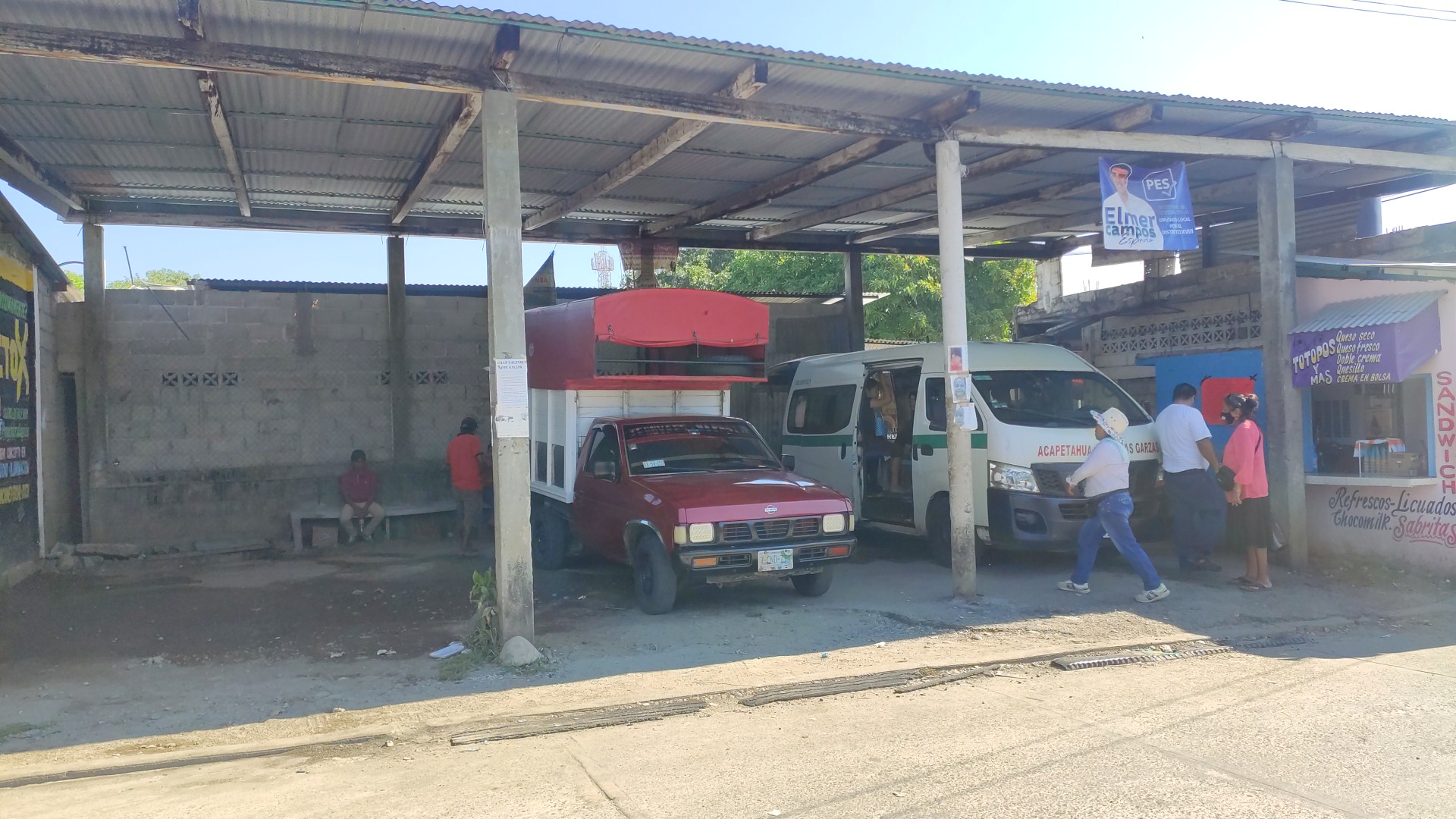 El Rey Del Pollo image 6