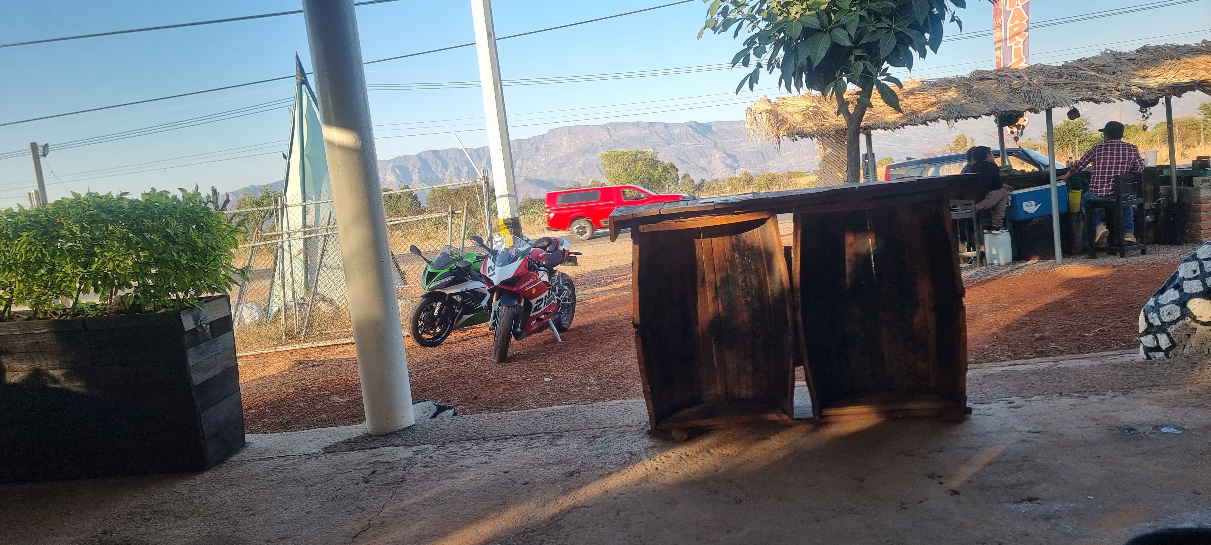 Tequila House Restaurant Bar image 3