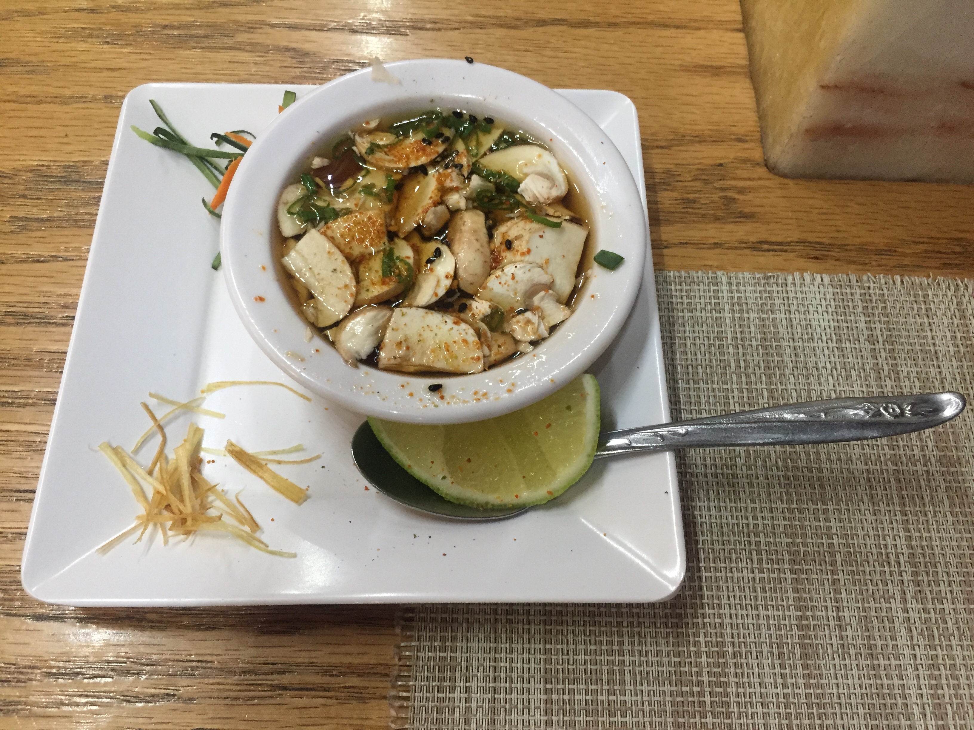 Tekiira Sushi Bar image 5