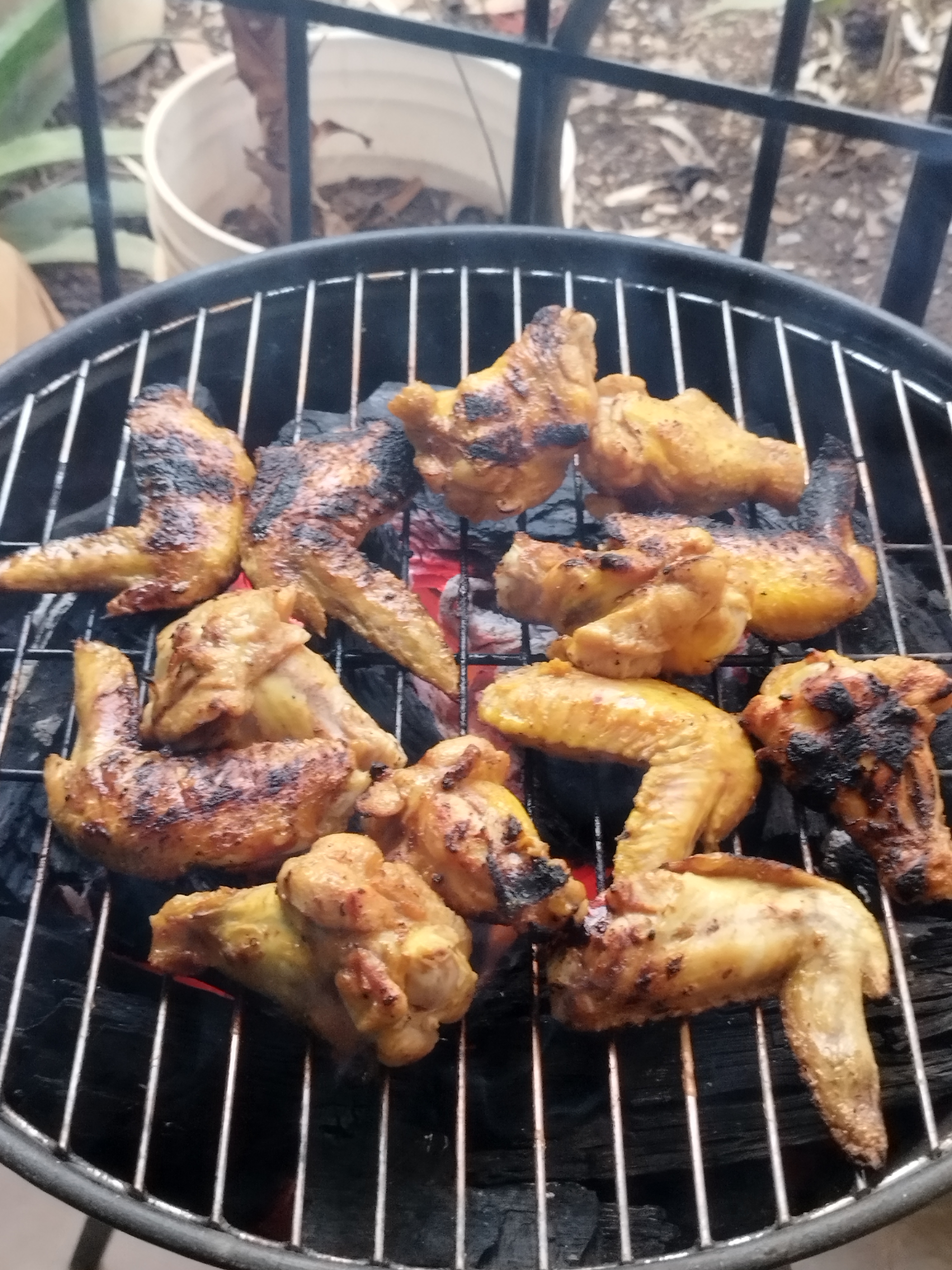 Hamburguesas y botanas "El cartero" image 5