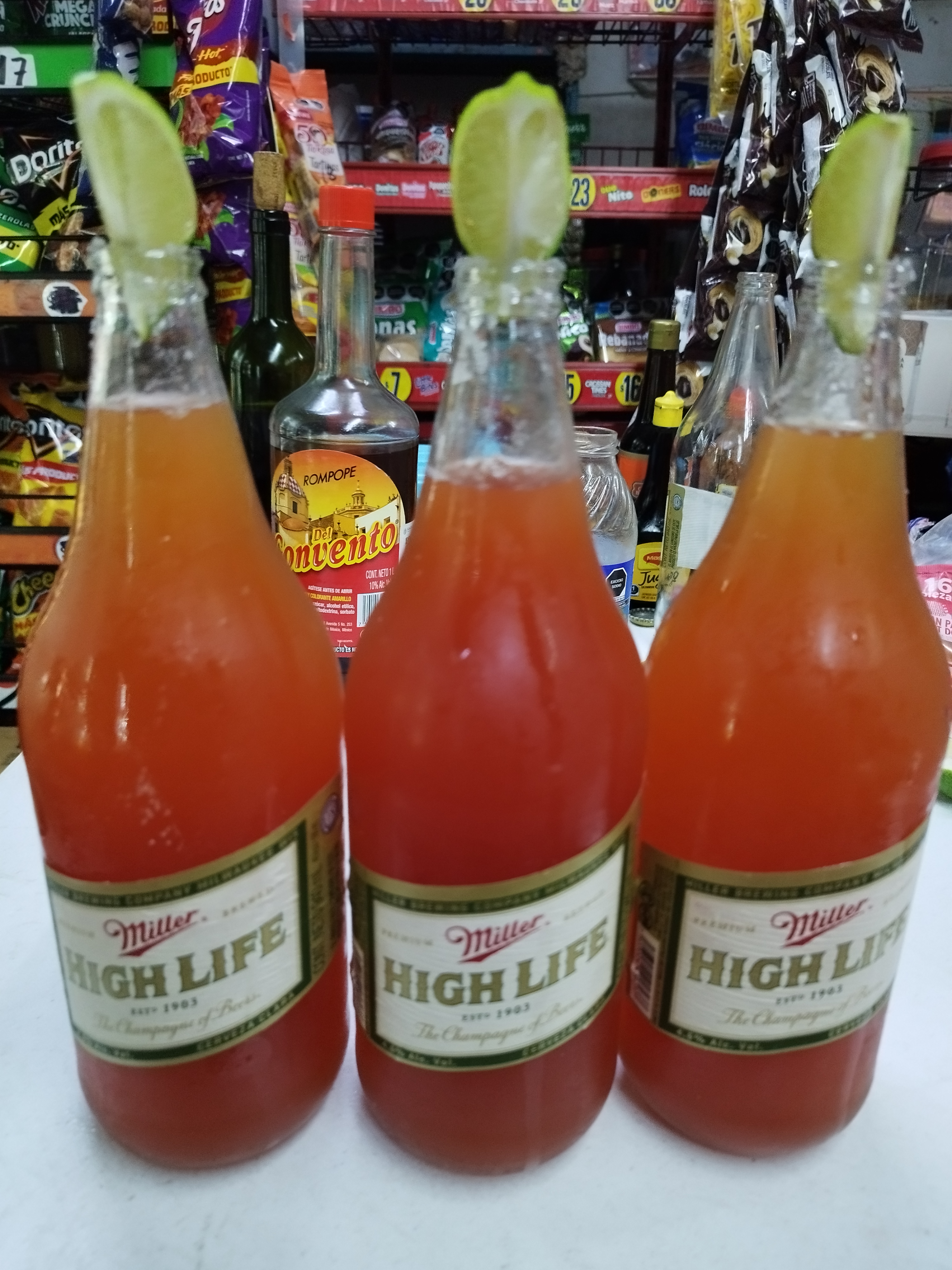 Hamburguesas y botanas "El cartero" image 7