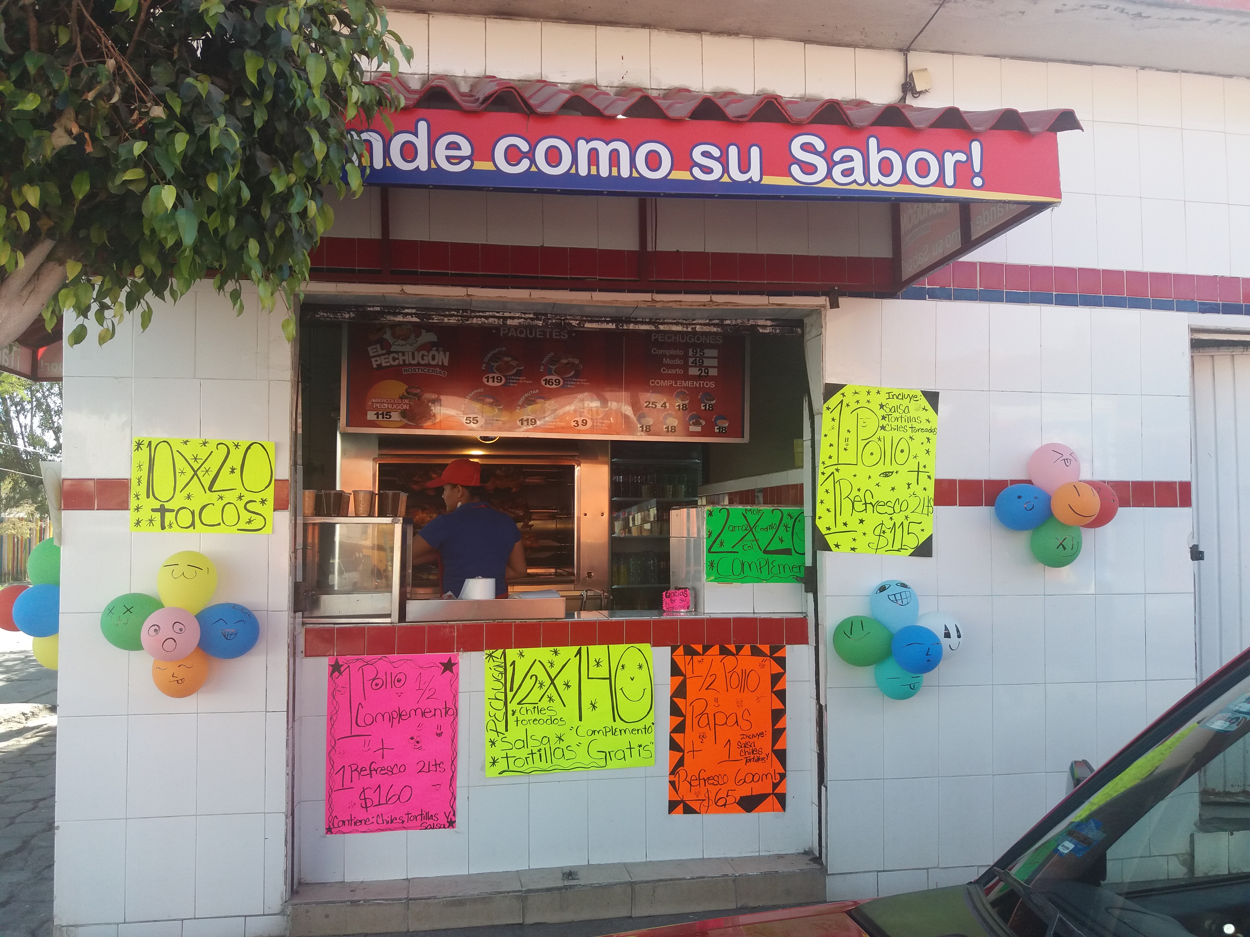 El Pechugón image 1