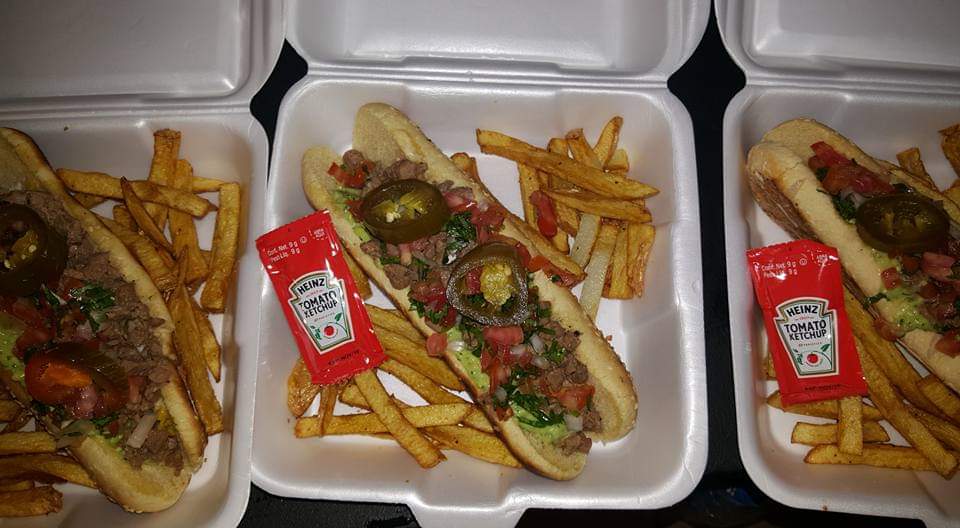 Lalo's Mandil image 1