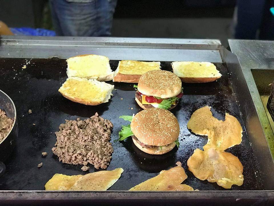 Lalo's Mandil image 2