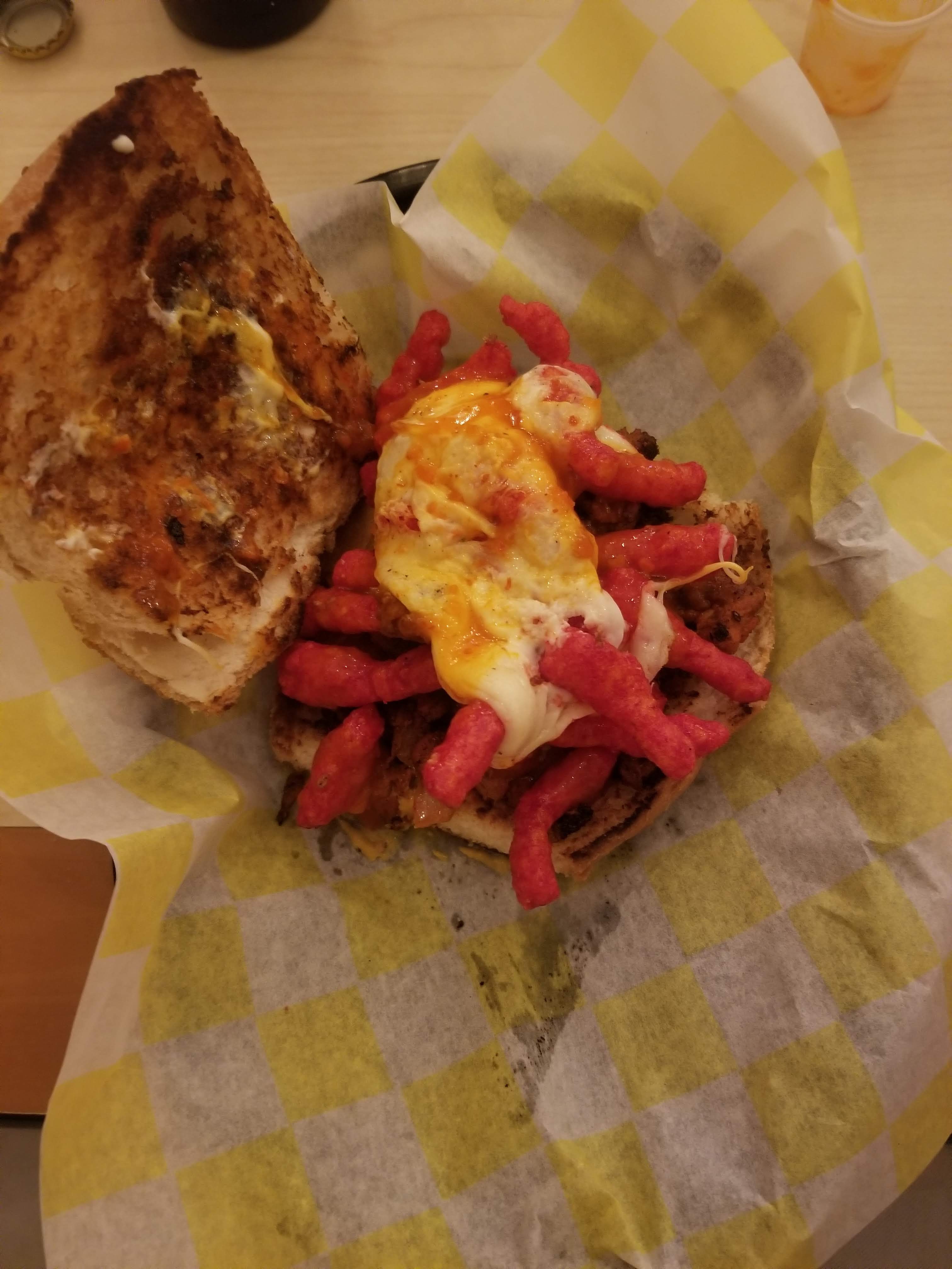 Lalo's Mandil image 5