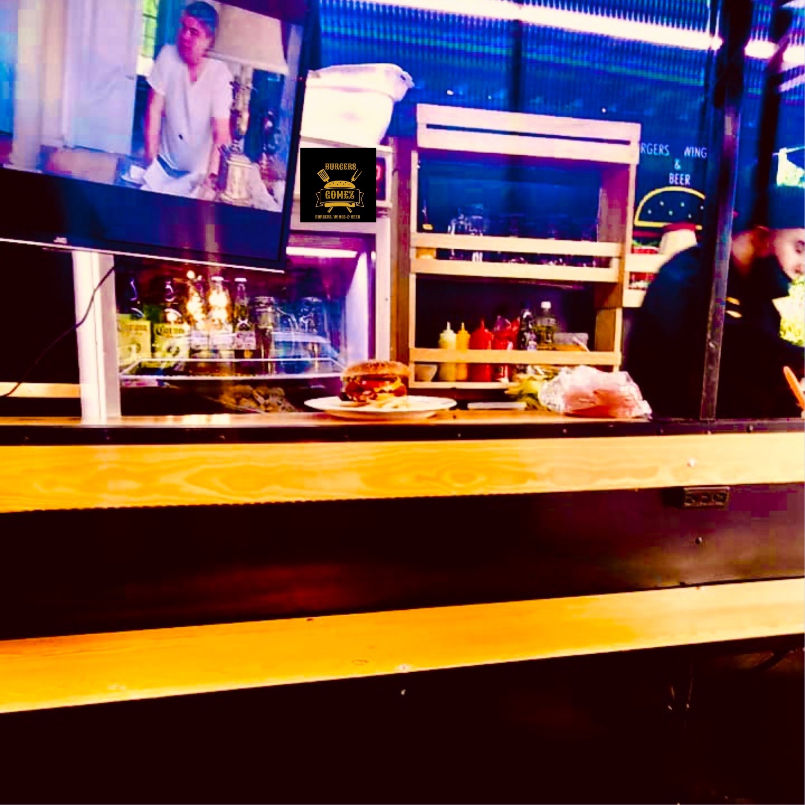 BURGUERS GÓMEZ image 6