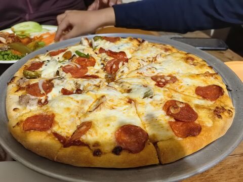 Juashi's Pizza image 6